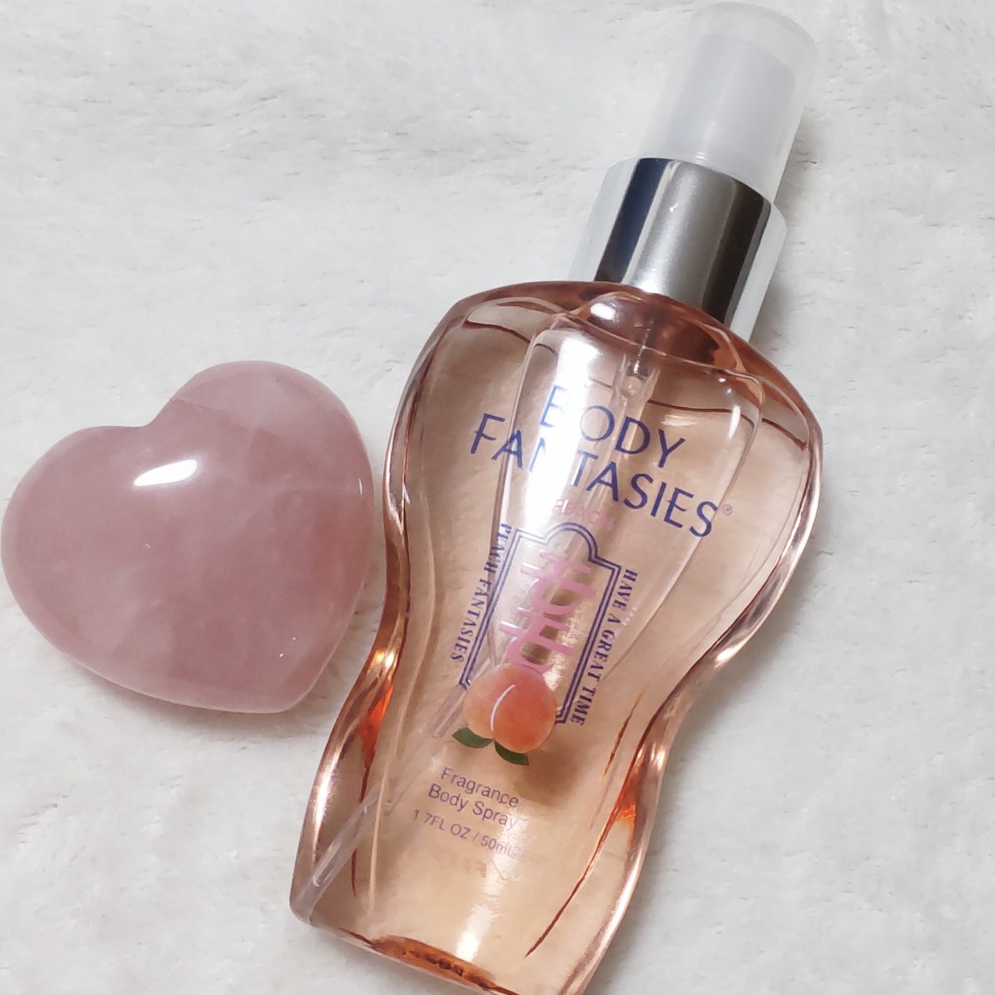 ボディファンタジー ボディスプレー モモ/ボディファンタジー/香水(その他)を使ったクチコミ(2枚目)