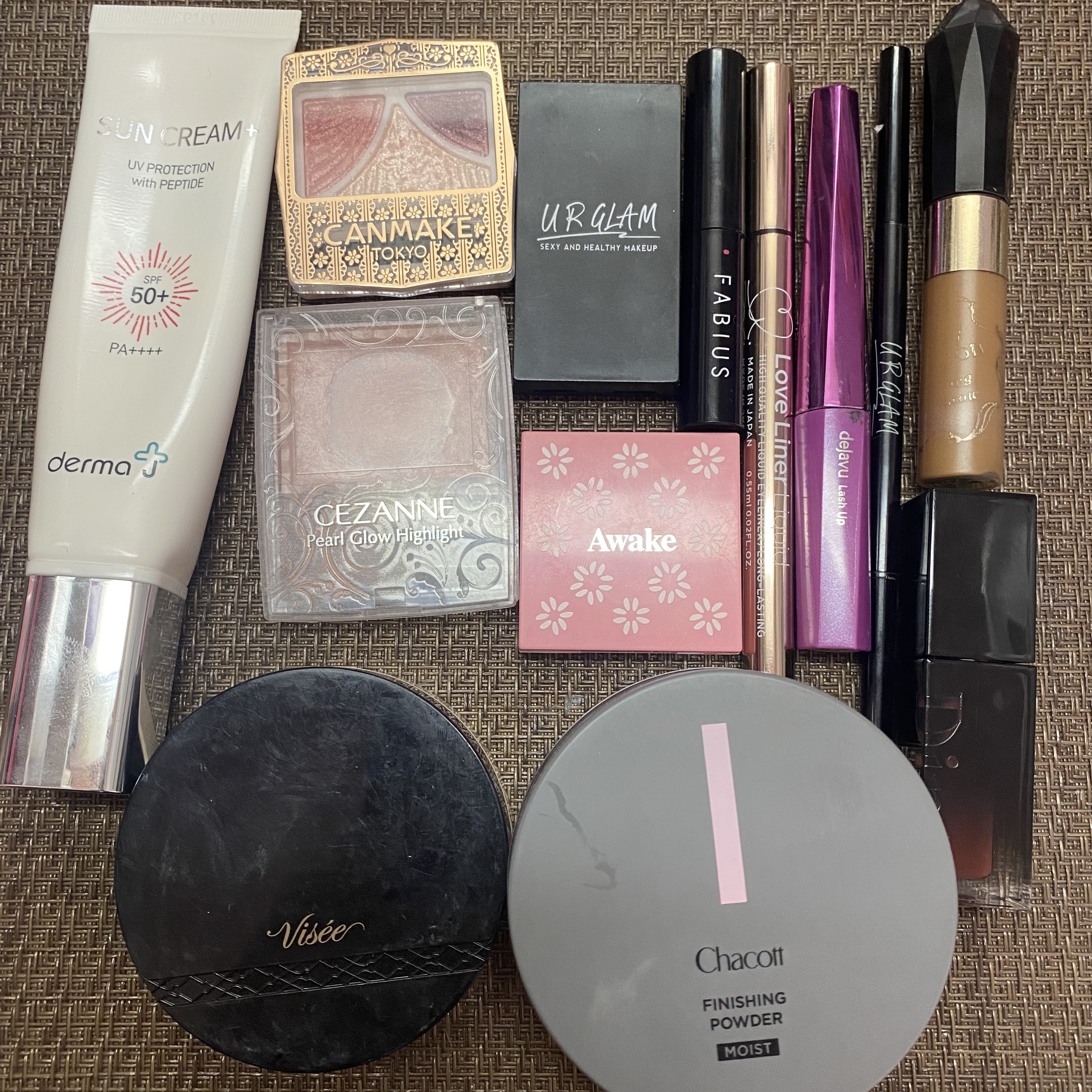 チアミーアップ グロウイング ブラッシュ＆リップ/Awake/口紅を使ったクチコミ（3枚目）