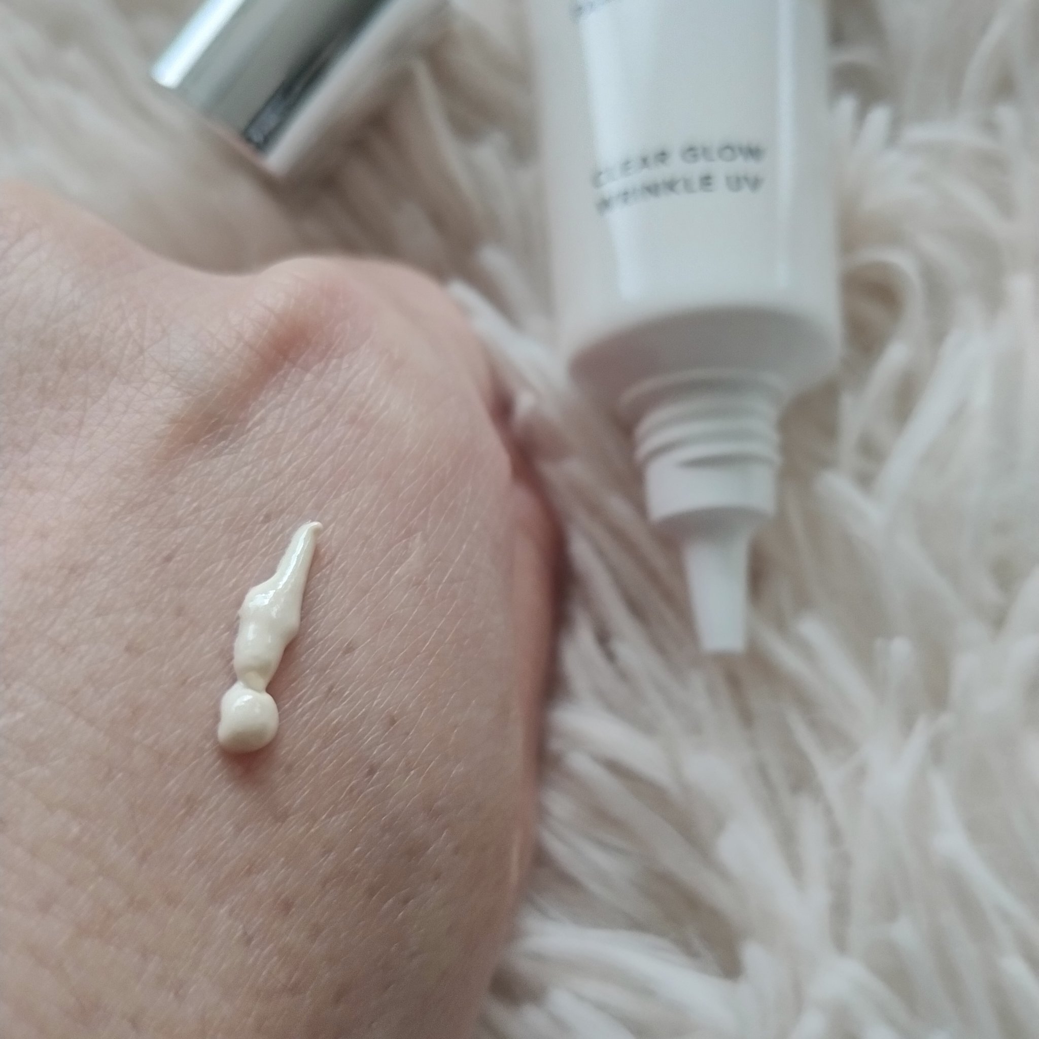 クリアグロウリンクルUV/BORDER FREE cosmetics/日焼け止め・UVケアを使ったクチコミ（2枚目）