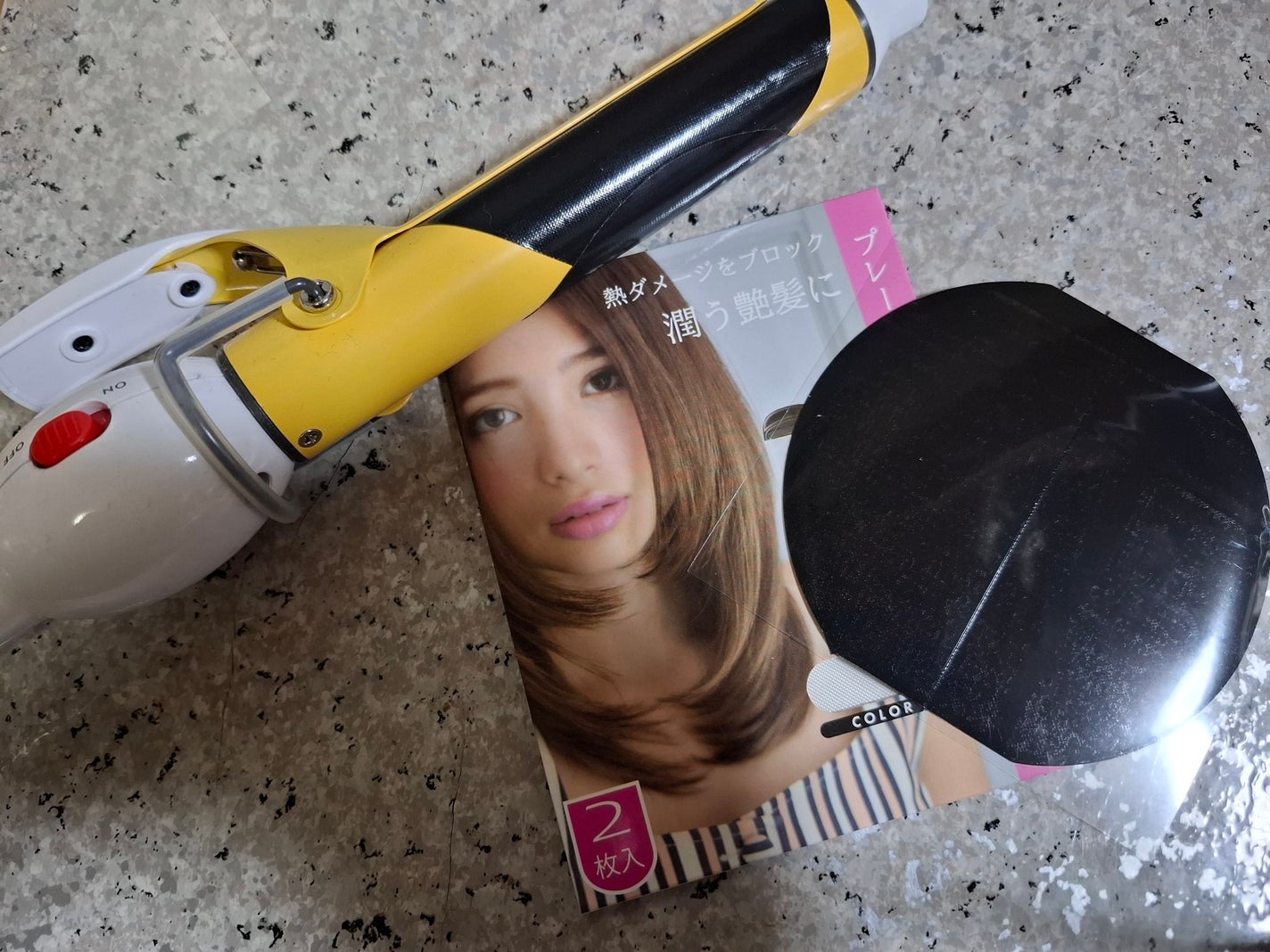 たまごちゃんLipsパートナー on LIPS 「髪を守れるヘアアイロン用シートスチームガードヘアアイロンに貼る..」(3枚目)