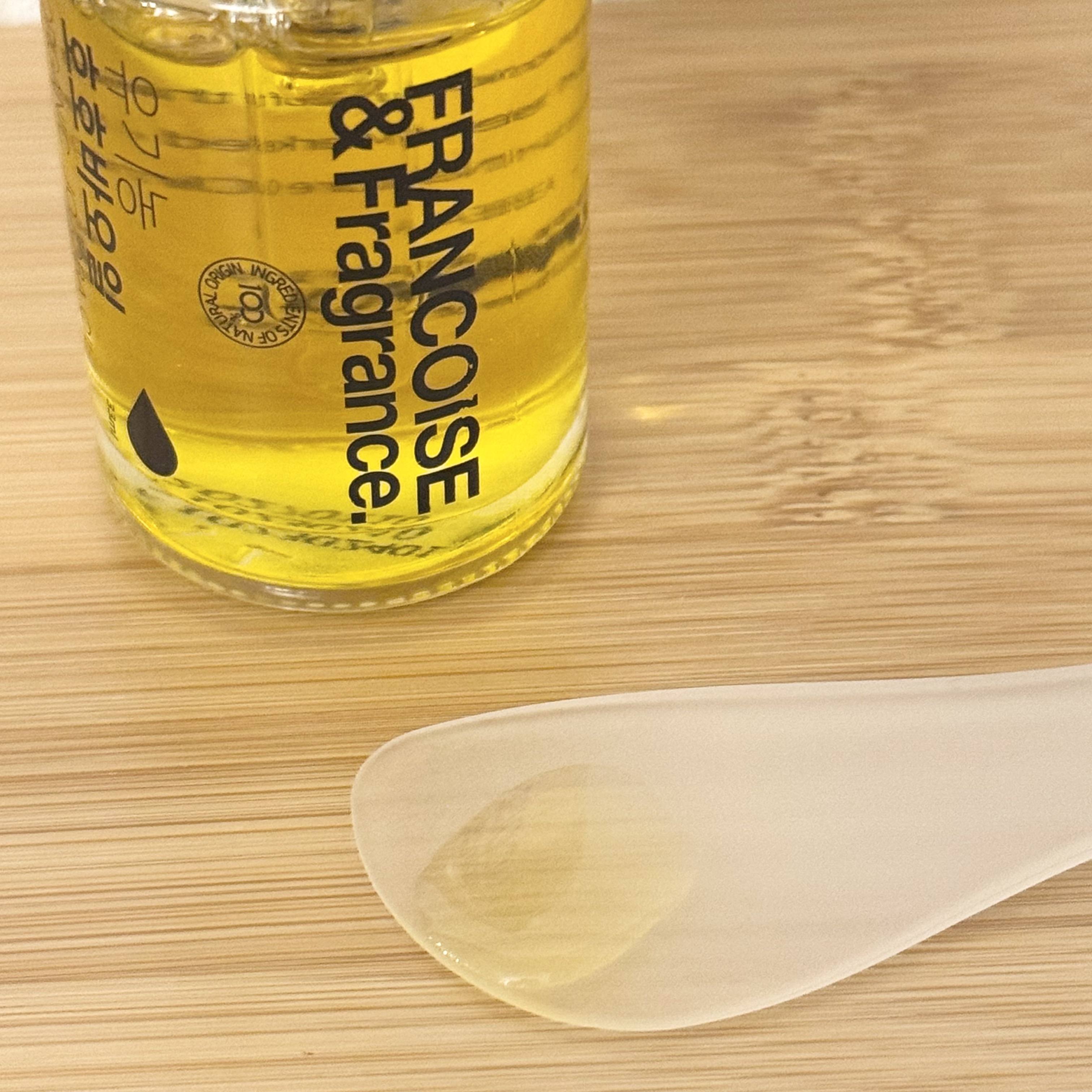 オーガニックホホバオイル /FRANCOISE&Fragrance/フェイスオイルを使ったクチコミ（2枚目）