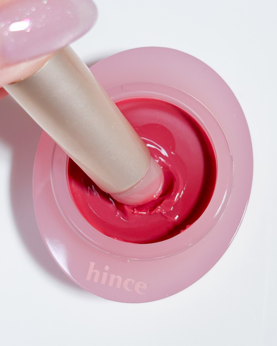 ロウグロウデューイーボール/hince/リップバームを使ったクチコミ（3枚目）