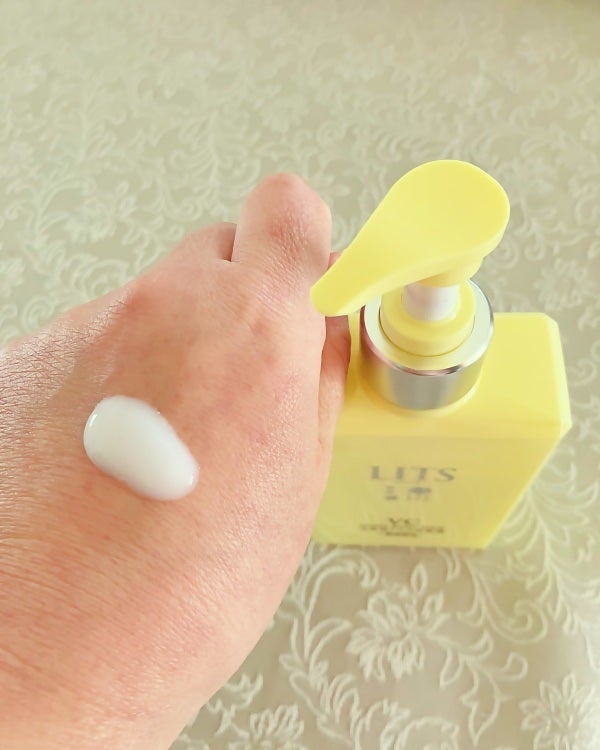 モイストC 薬用ボディミルク リラックスハーブの香り/リッツ/ボディミルクを使ったクチコミ(5枚目)