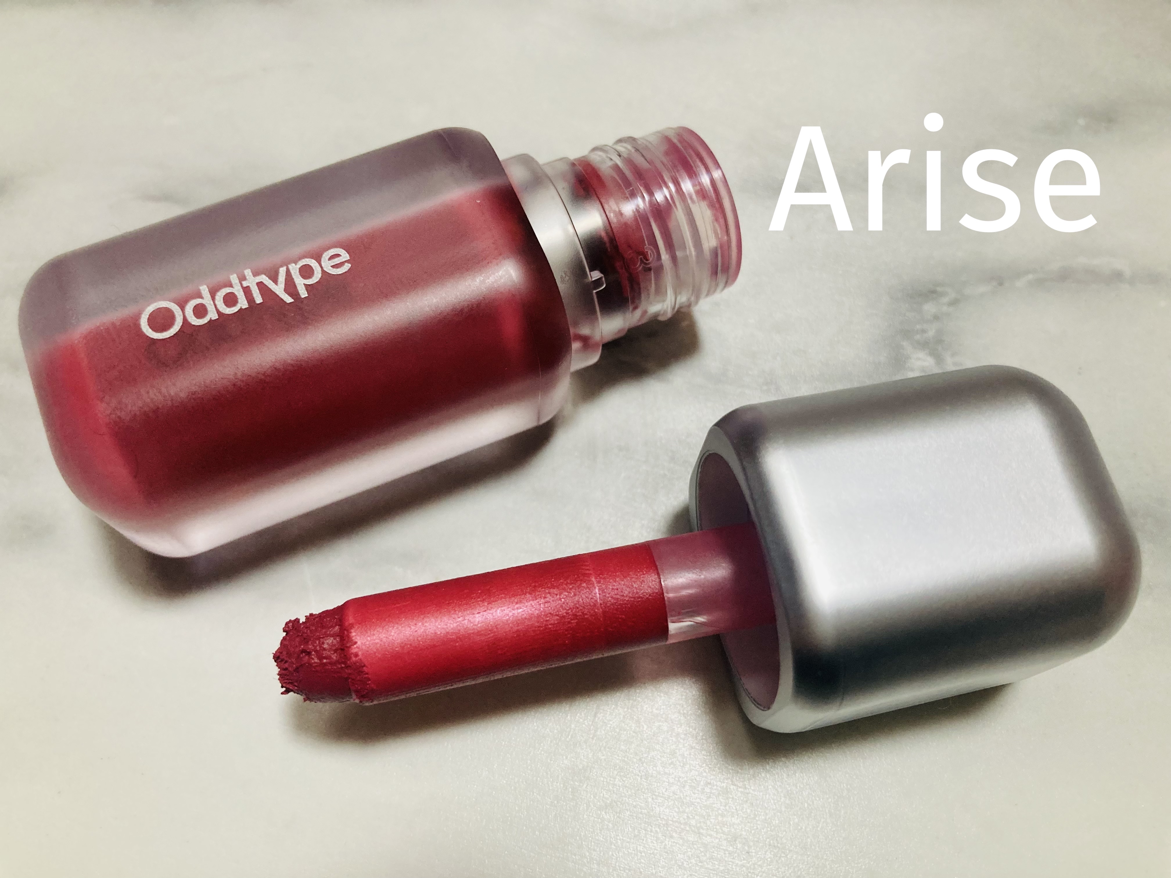 UNSEEN BLUR TINT/Oddtype/口紅を使ったクチコミ（3枚目）