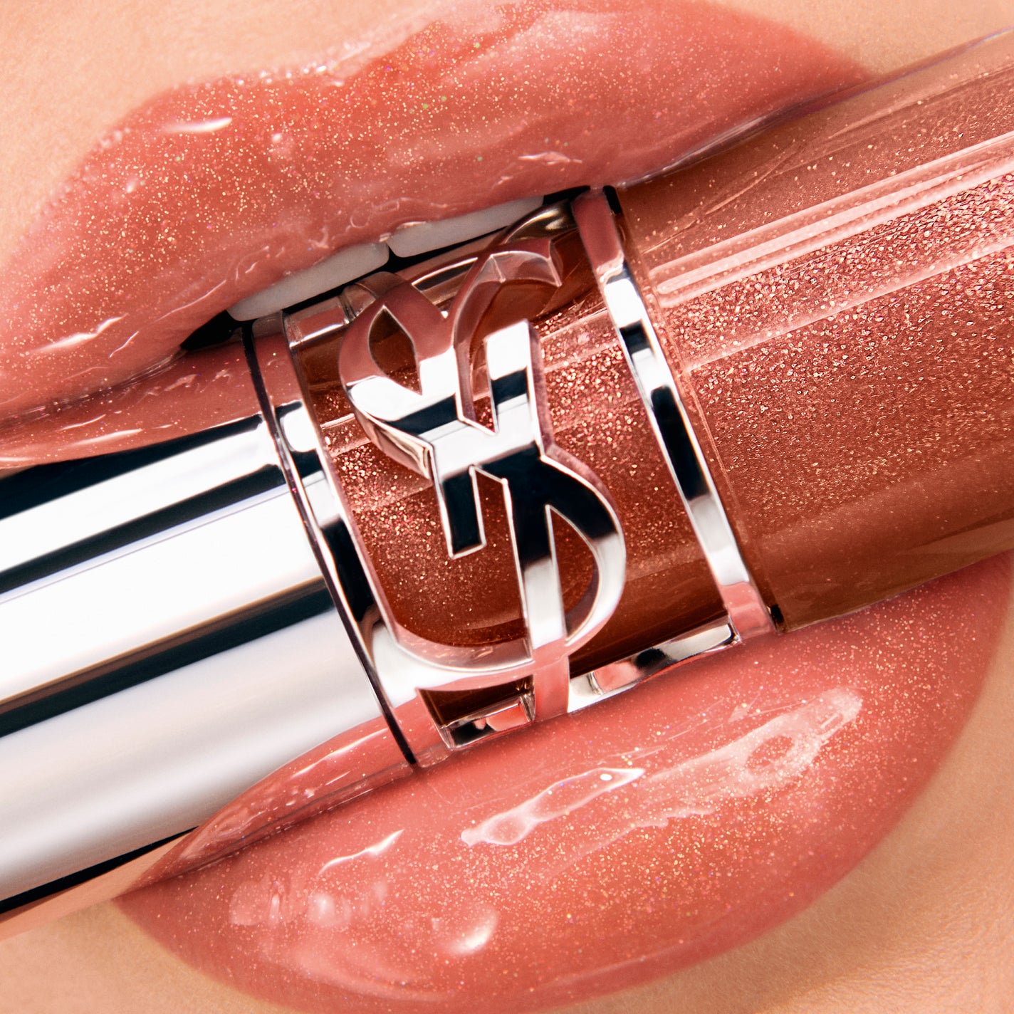 YSL ラブシャイン オイル グロス/YVES SAINT LAURENT BEAUTE/リップグロスを使ったクチコミ(1枚目)