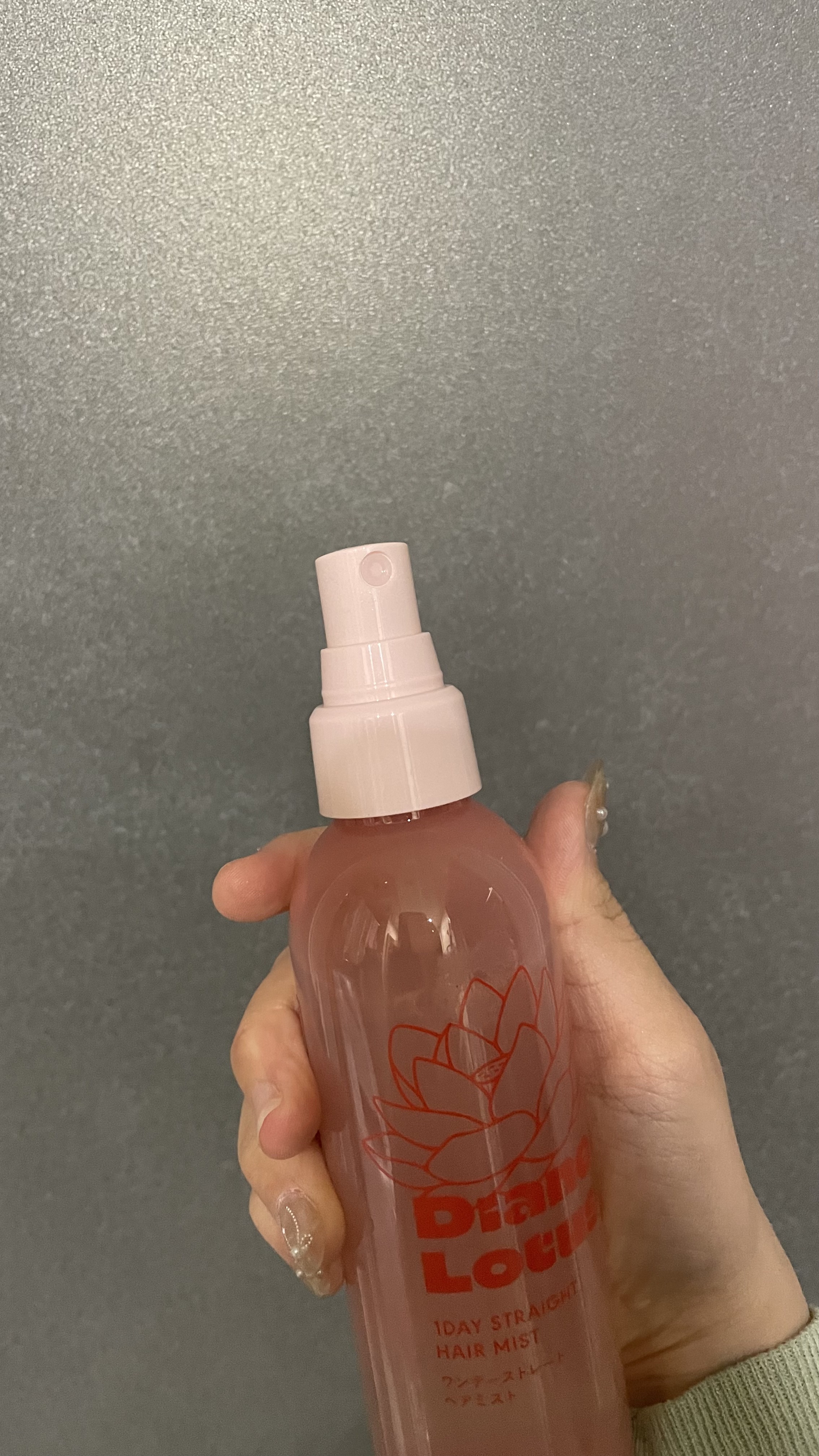 ロータス ワンデーストレート ヘアミスト ティー＆シトラスの香り/ダイアン/ヘアミストを使ったクチコミ（2枚目）