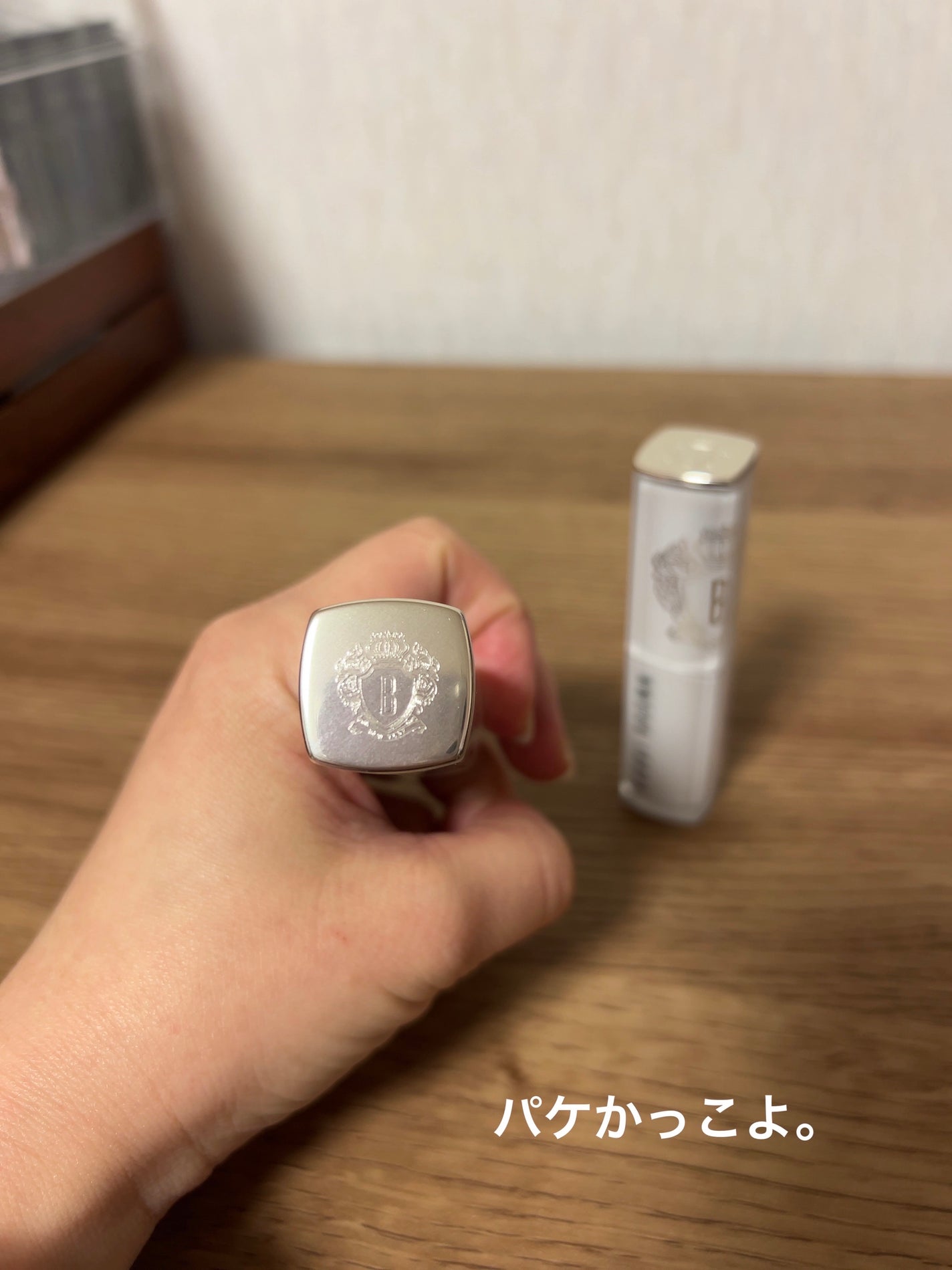 エクストラ カラー シャイン/BOBBI BROWN/口紅を使ったクチコミ(3枚目)