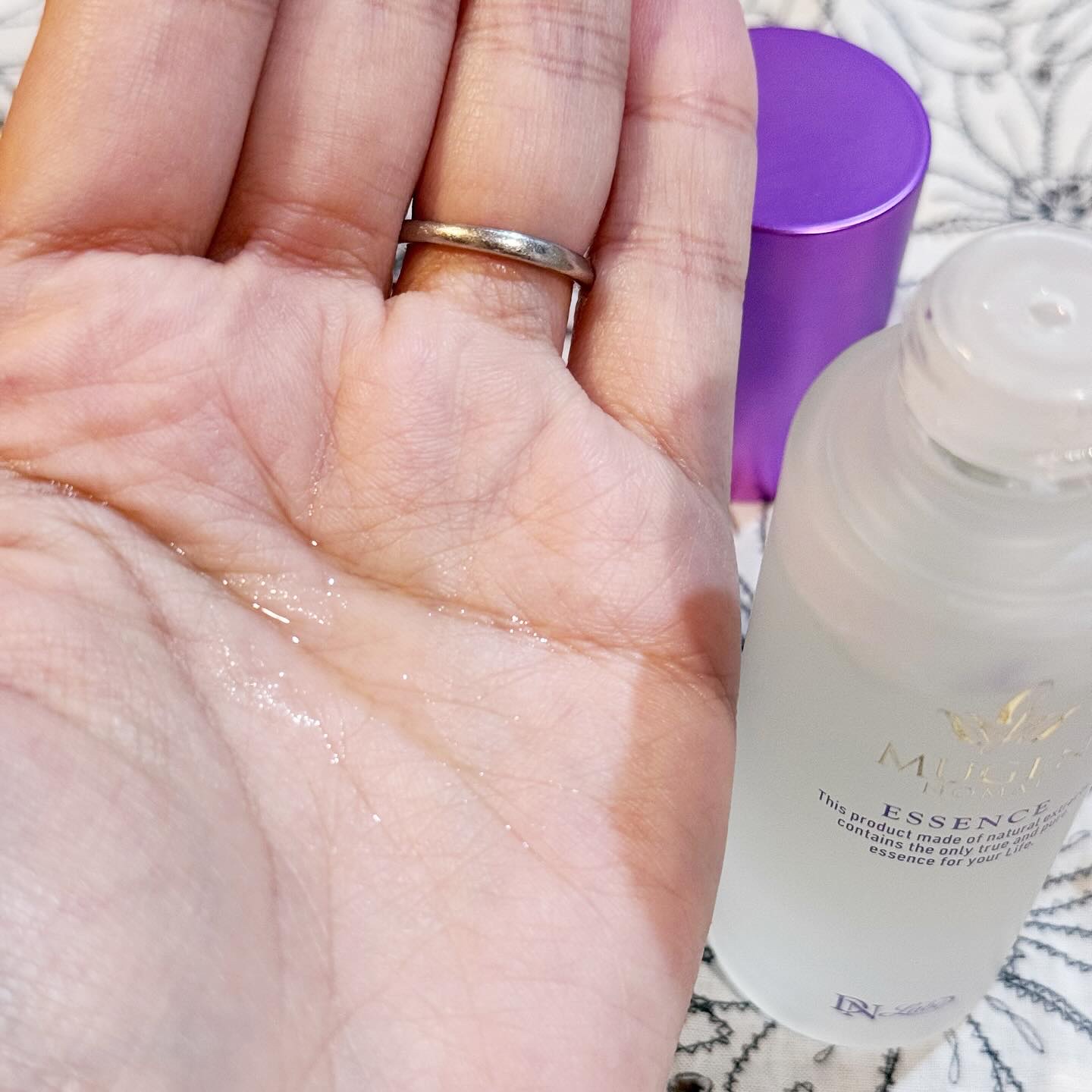 エッセンス（濃縮美容液）/夢幻の舞/美容液を使ったクチコミ（2枚目）