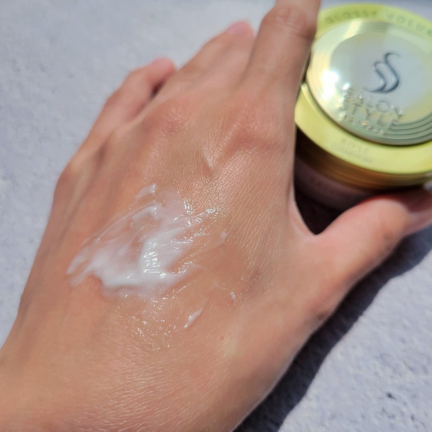 サロンスタイル ヘアワックス (グロッシーボリューム)/サロンスタイル/ヘアワックス・クリームを使ったクチコミ(3枚目)