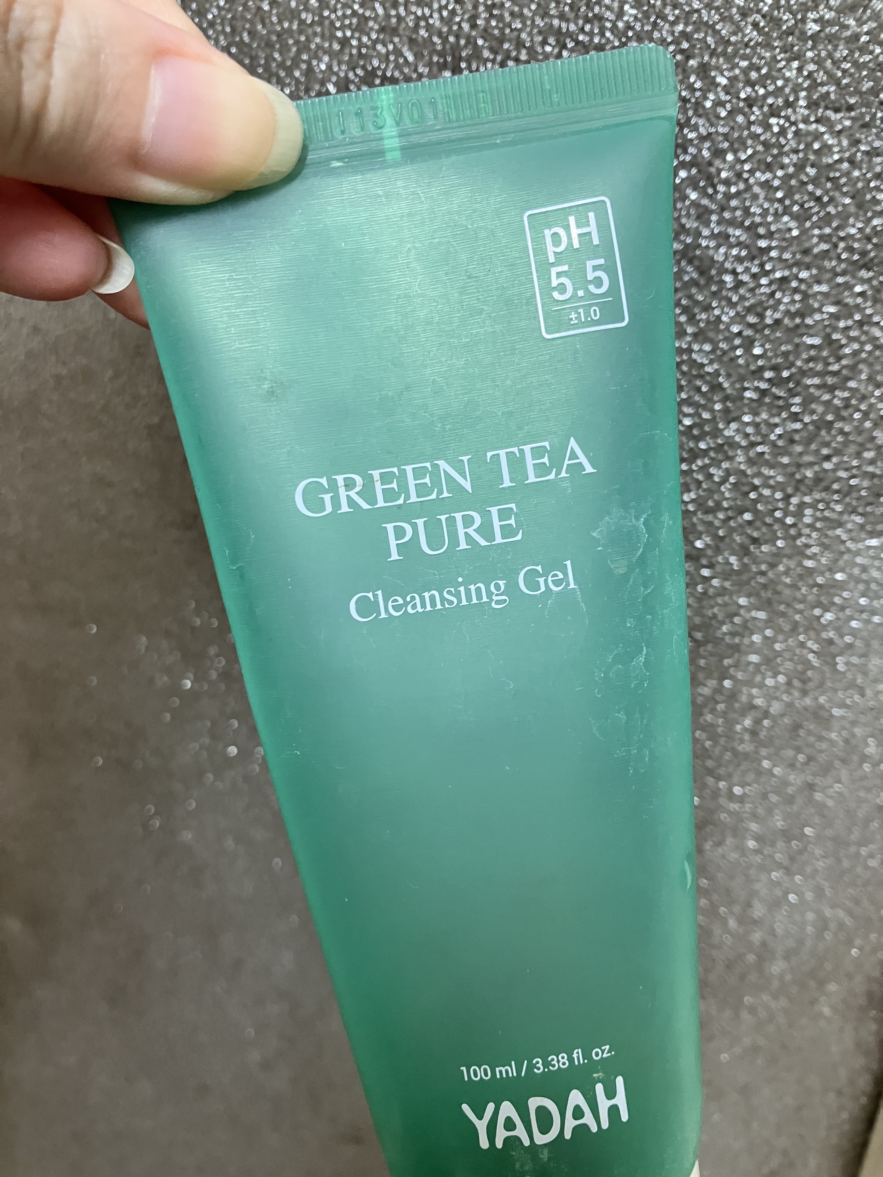 グリーンティーピュアクレンジングジェル/YADAH/クレンジングジェルを使ったクチコミ（1枚目）