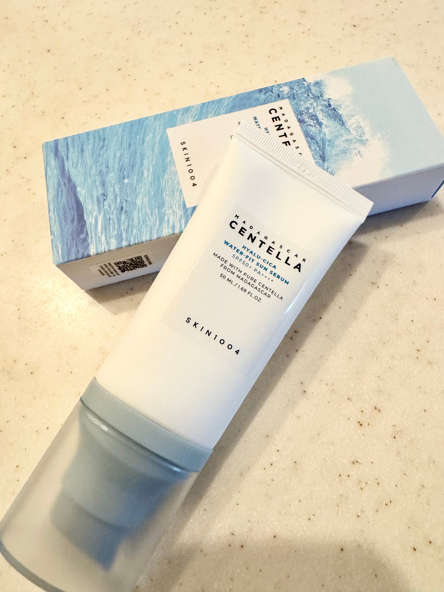 ヒアルーシカ ウォーターフィット サンセラム/SKIN1004/日焼け止めローションを使ったクチコミ(1枚目)