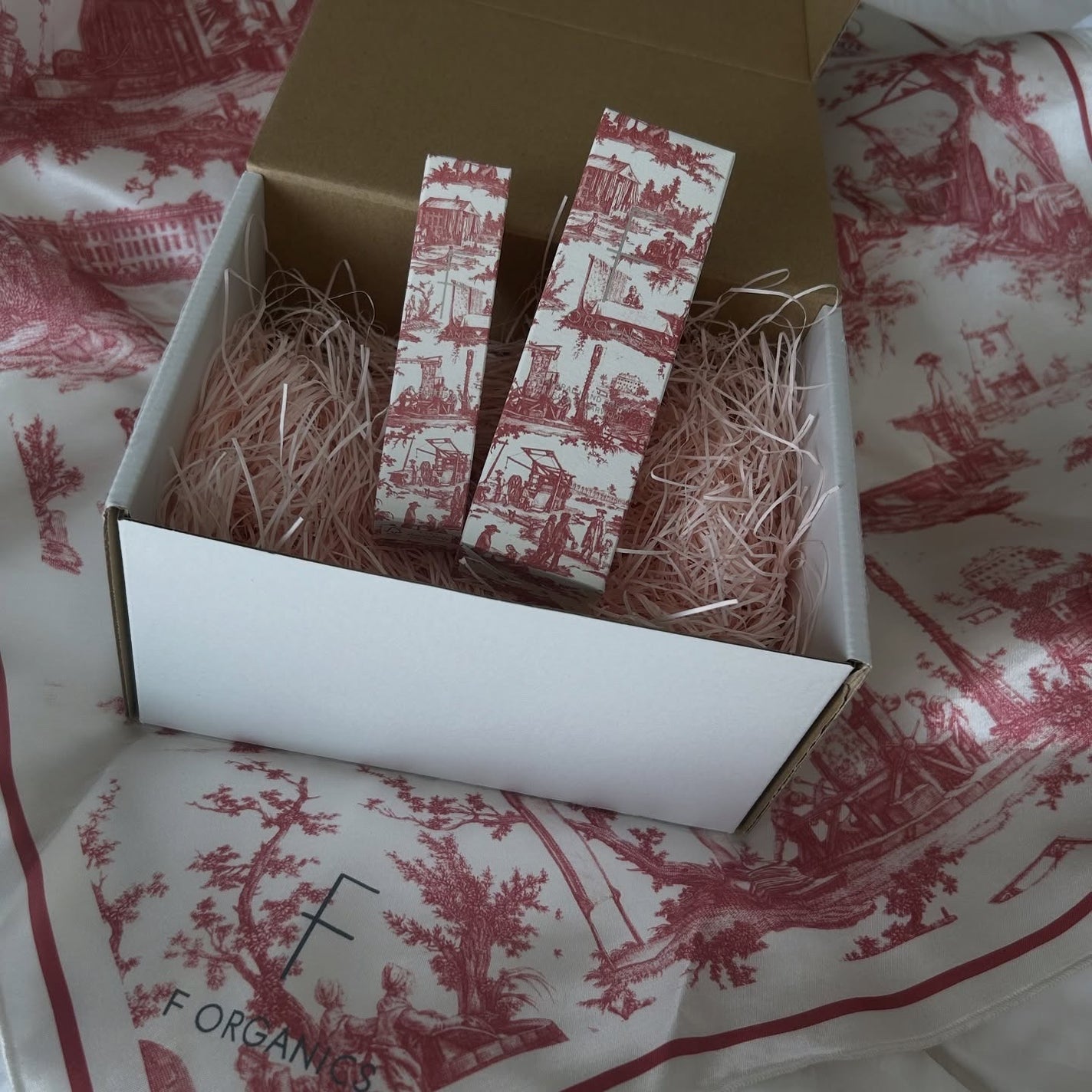 Luna on LIPS 「𝙁𝙊𝙍𝙂𝘼𝙉𝙄𝘾𝙎✖️𝙏𝙤𝙞𝙡𝙚𝙙𝙚𝙅𝙤𝙪𝙮@forganic..」(3枚目)