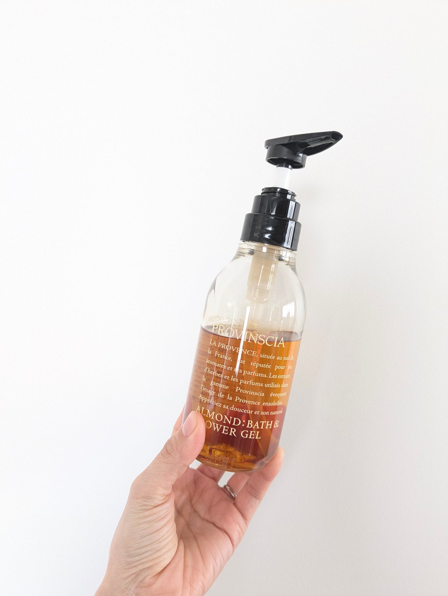 プロバンシア バス&シャワージェル/ペリカン石鹸/ボディソープを使ったクチコミ(1枚目)