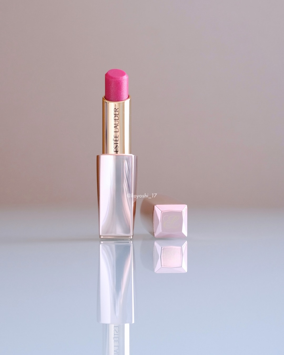 ピュア カラー クリスタル バーム/ESTEE LAUDER/口紅を使ったクチコミ（1枚目）