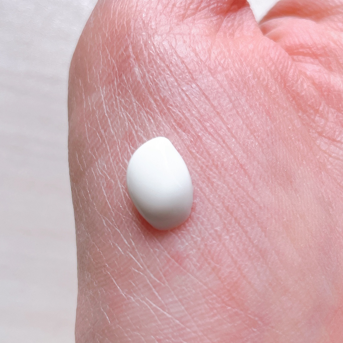 Flora Notis JILL STUART フローラノーティス ジルスチュアート チェリーブロッサム　コンフォートUVセラムのクチコミ「美容液仕立ての日焼け止めにパワーアップ💗💗




❤︎︎︎︎┈┈┈┈┈┈┈┈┈┈┈┈┈┈┈┈.....」（3枚目）