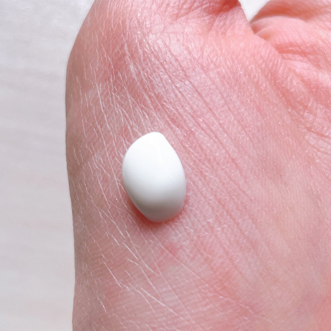 フローラノーティス ジルスチュアート チェリーブロッサム コンフォートUVセラム/Flora Notis JILL STUART/日焼け止めジェルを使ったクチコミ(3枚目)