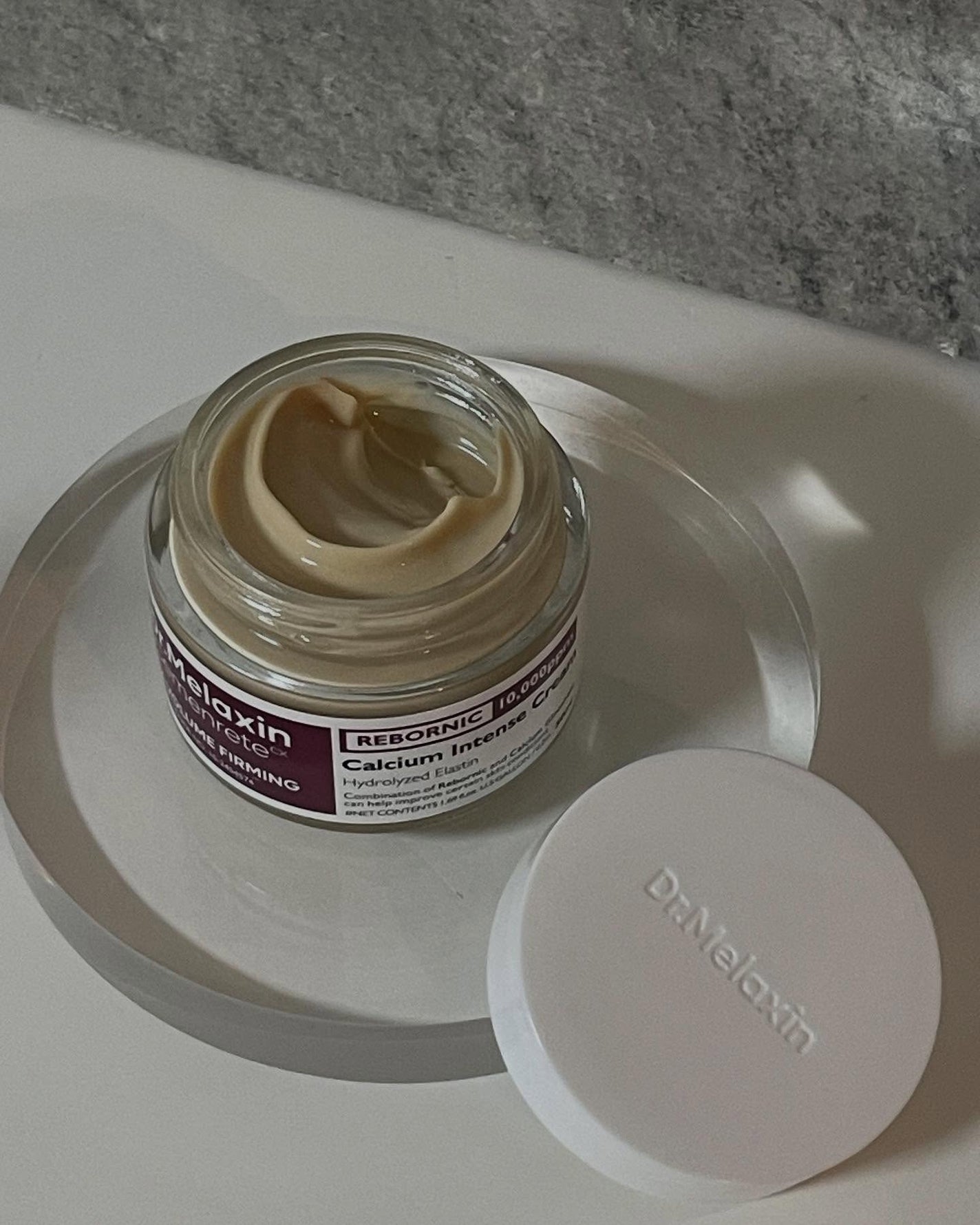 namugi122 on LIPS 「セメンリトカルシウムボリュームアイケアセット👀アンプル、クリー..」(2枚目)