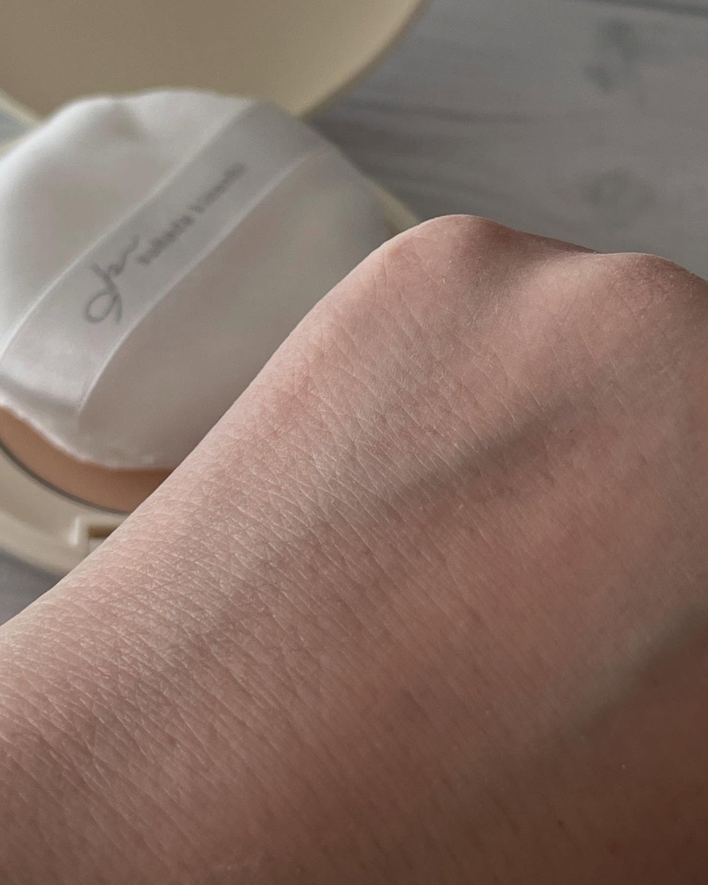 サナ 素肌記念日 薬用スキンケアパウダー ACホワイト【医薬部外品】/素肌記念日/プレストパウダーを使ったクチコミ(5枚目)