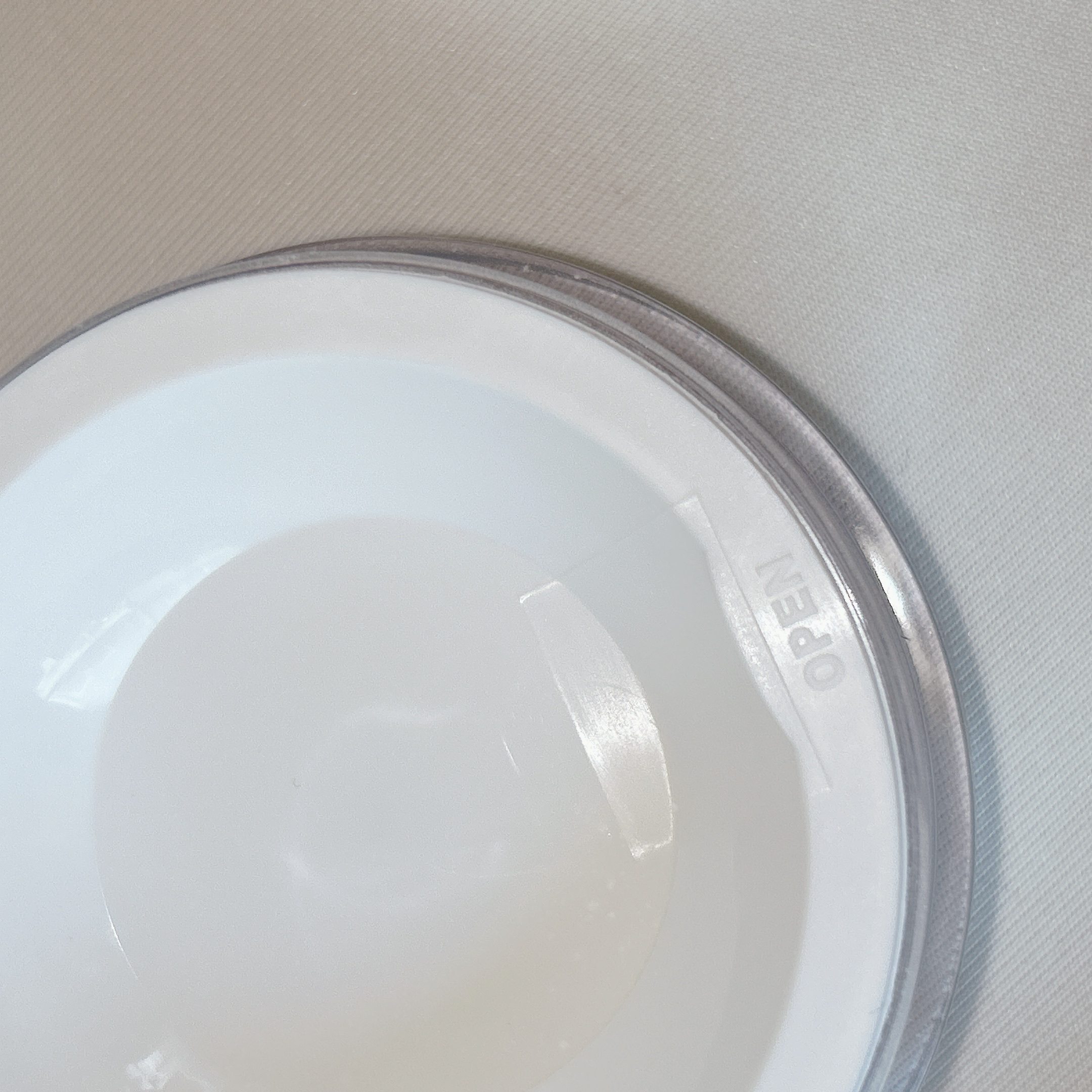 トランスルーセントセットフィニッシングパウダー/TFIT/ルースパウダーを使ったクチコミ（3枚目）