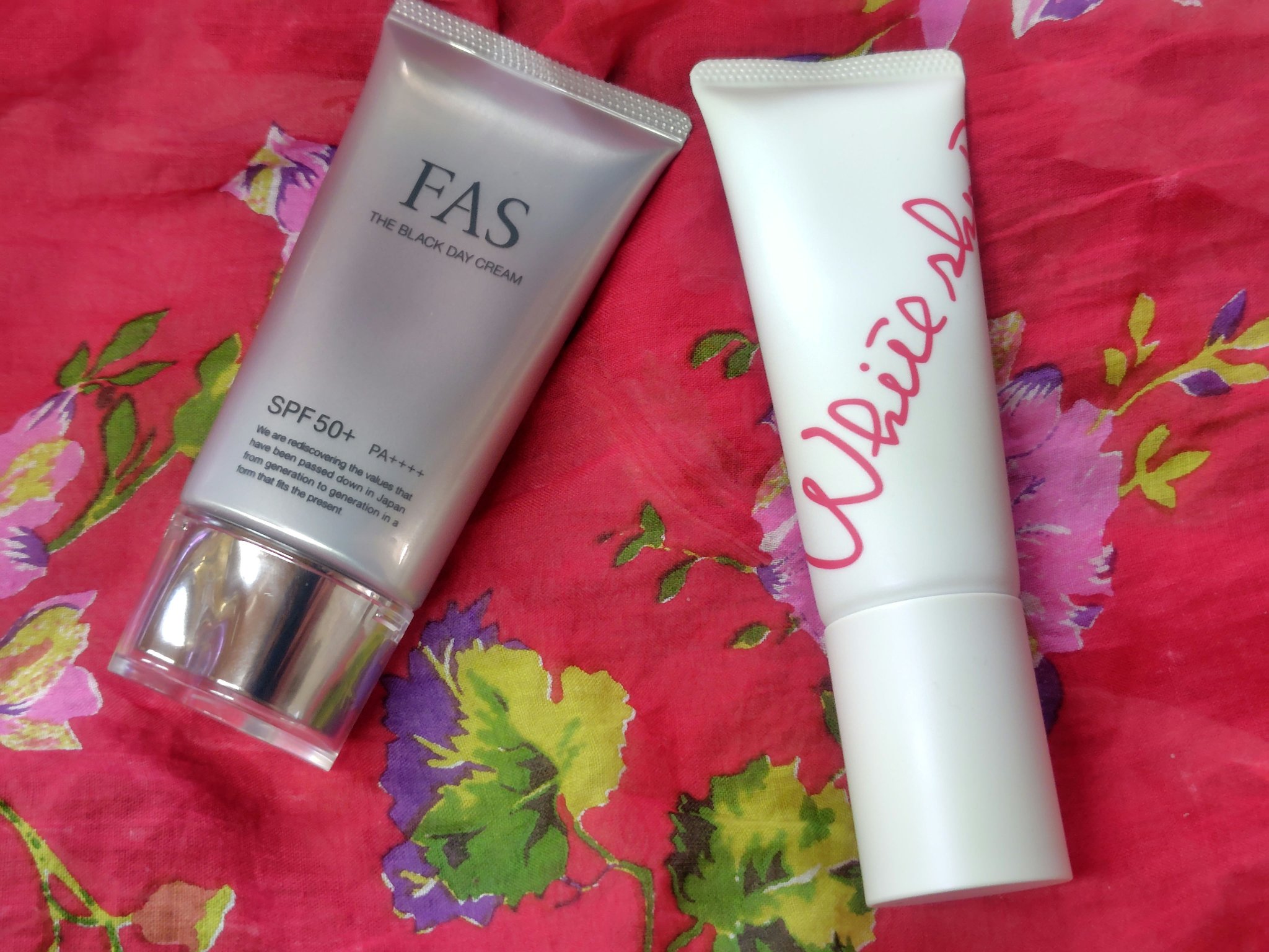 ホワイトショット セラムUV/ホワイトショット/日焼け止めクリームを使ったクチコミ（1枚目）