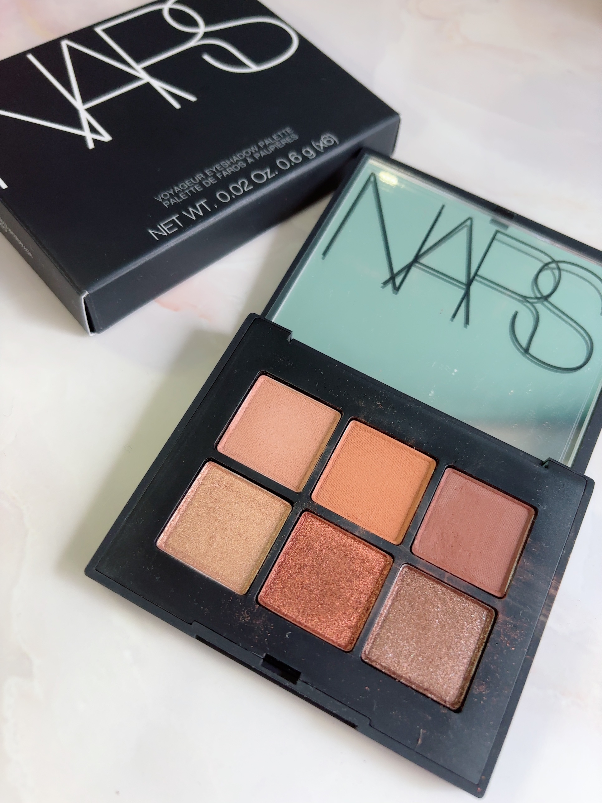 ヴォワヤジュールアイシャドウパレット/NARS/アイシャドウパレットを使ったクチコミ（2枚目）
