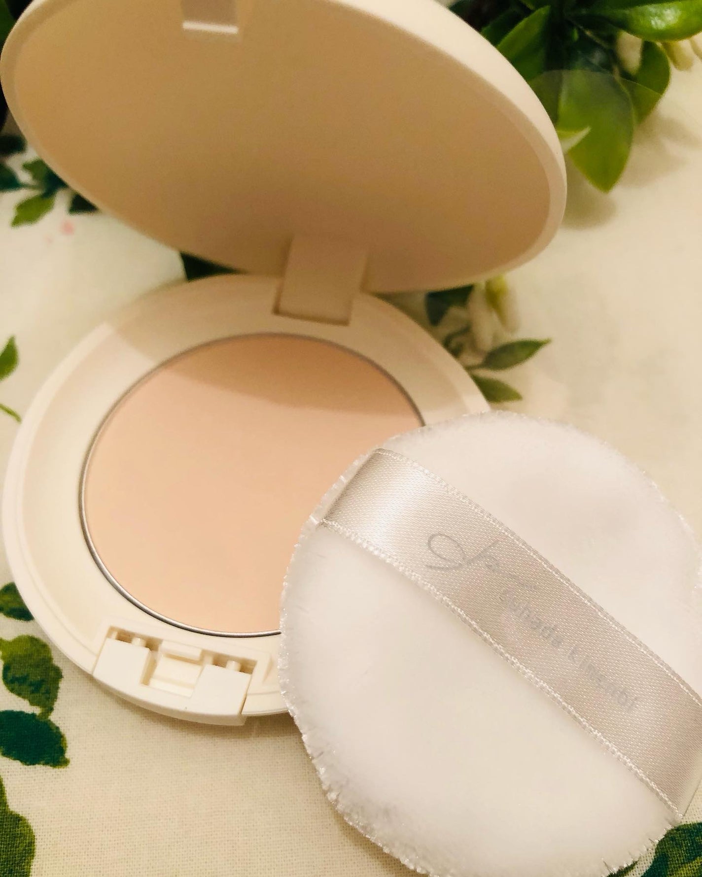 サナ 素肌記念日 薬用スキンケアパウダー ACホワイト【医薬部外品】/素肌記念日/プレストパウダーを使ったクチコミ(2枚目)