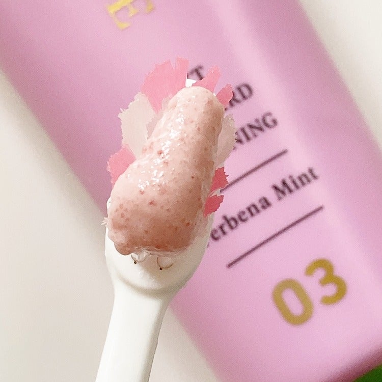 chiyo36 on LIPS 「毎日コーヒー・ワインも大好きなので、デンタルケアは歯周病ととも..」(4枚目)