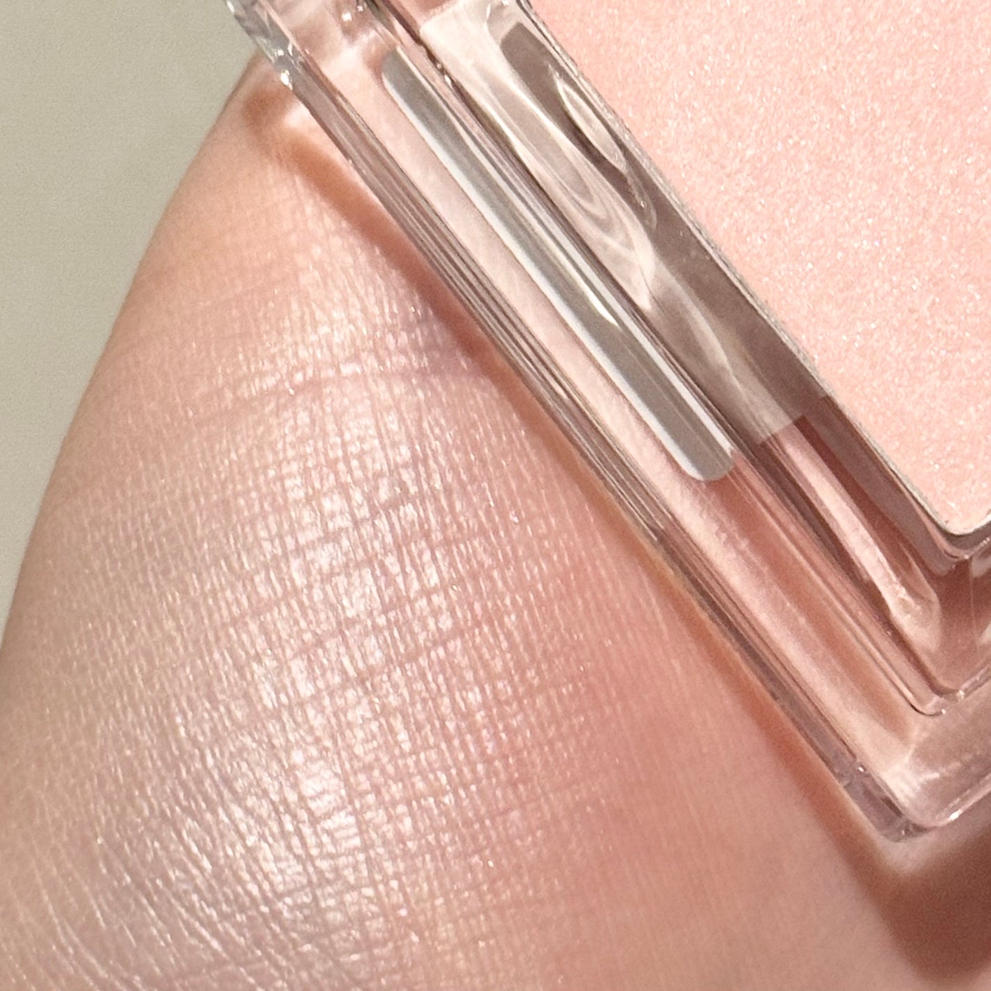 ベイクドブラッシュ/Glint/パウダーチークを使ったクチコミ(2枚目)