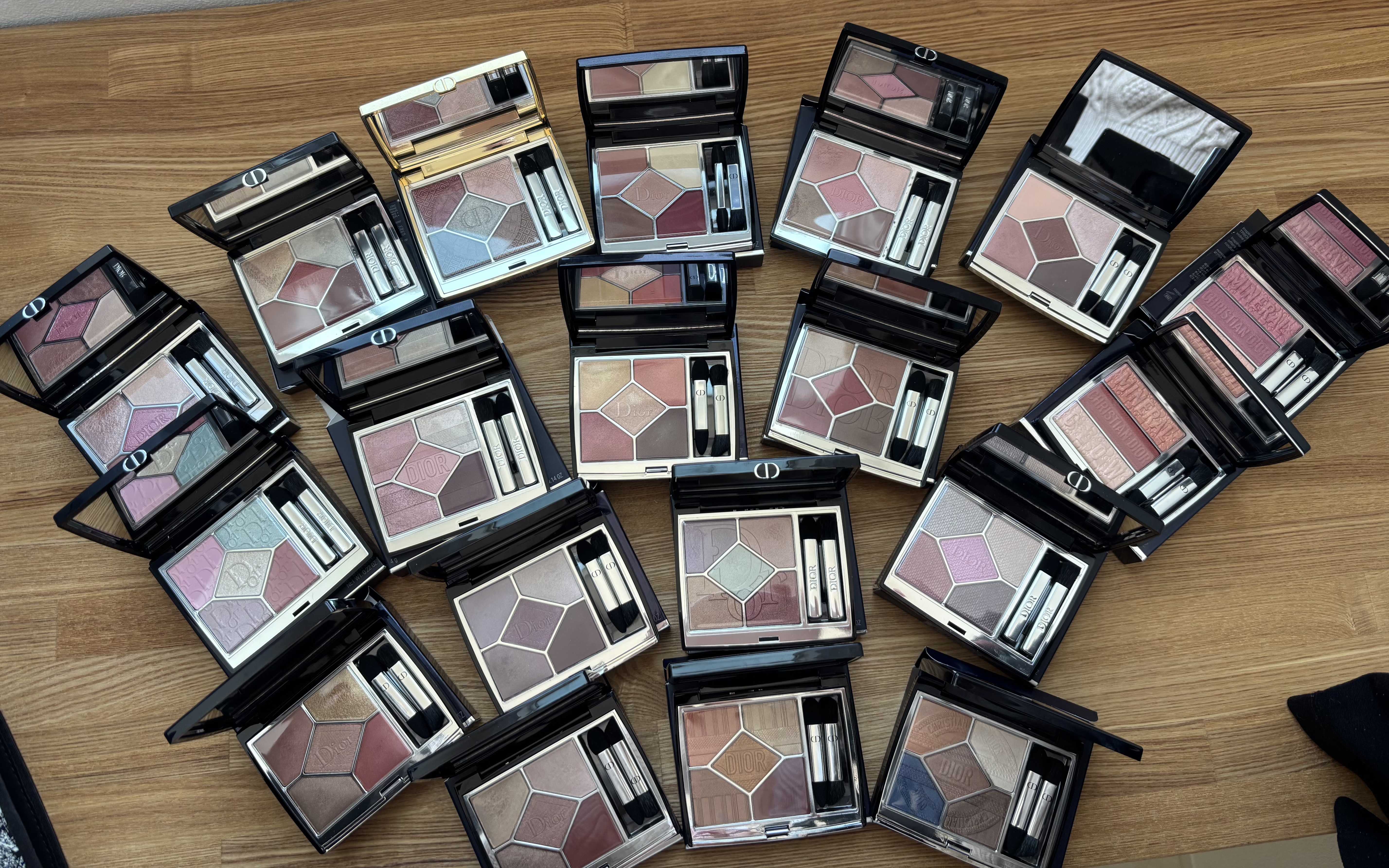 トリオ ブリック パレット/Dior/アイシャドウパレットを使ったクチコミ（1枚目）