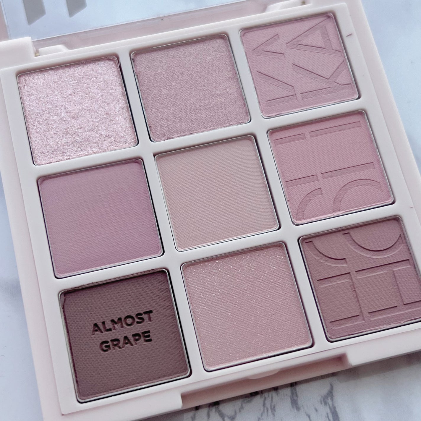 マイフェイブムードアイパレット 9カラー/HOLIKA HOLIKA/アイシャドウパレットを使ったクチコミ(2枚目)