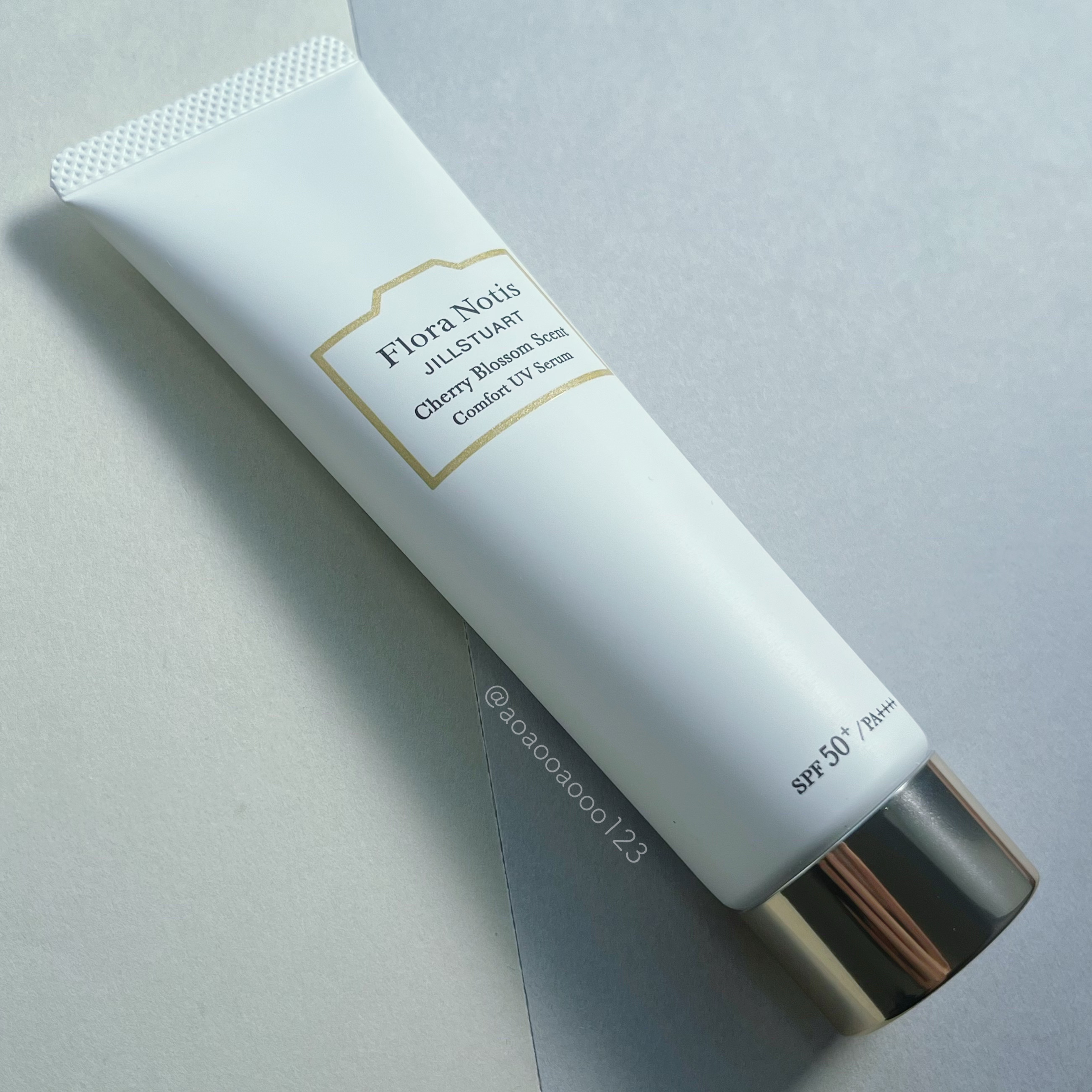 フローラノーティス ジルスチュアート チェリーブロッサム　コンフォートUVセラム/Flora Notis JILL STUART/日焼け止めジェルを使ったクチコミ（1枚目）