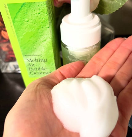 メルティングエアバブルクレンザー/17Hours/その他洗顔料を使ったクチコミ(2枚目)