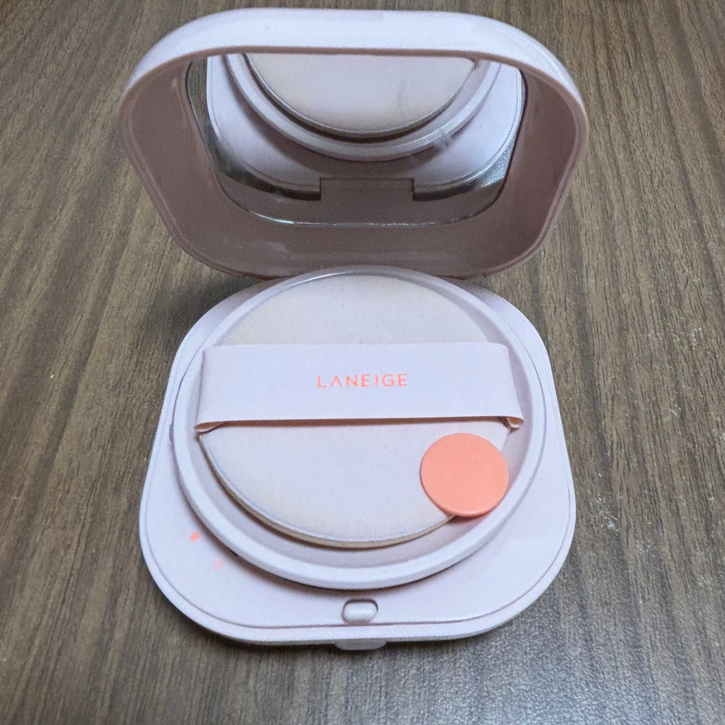 ネオクッション グロウ/LANEIGE/クッションファンデーションを使ったクチコミ(4枚目)