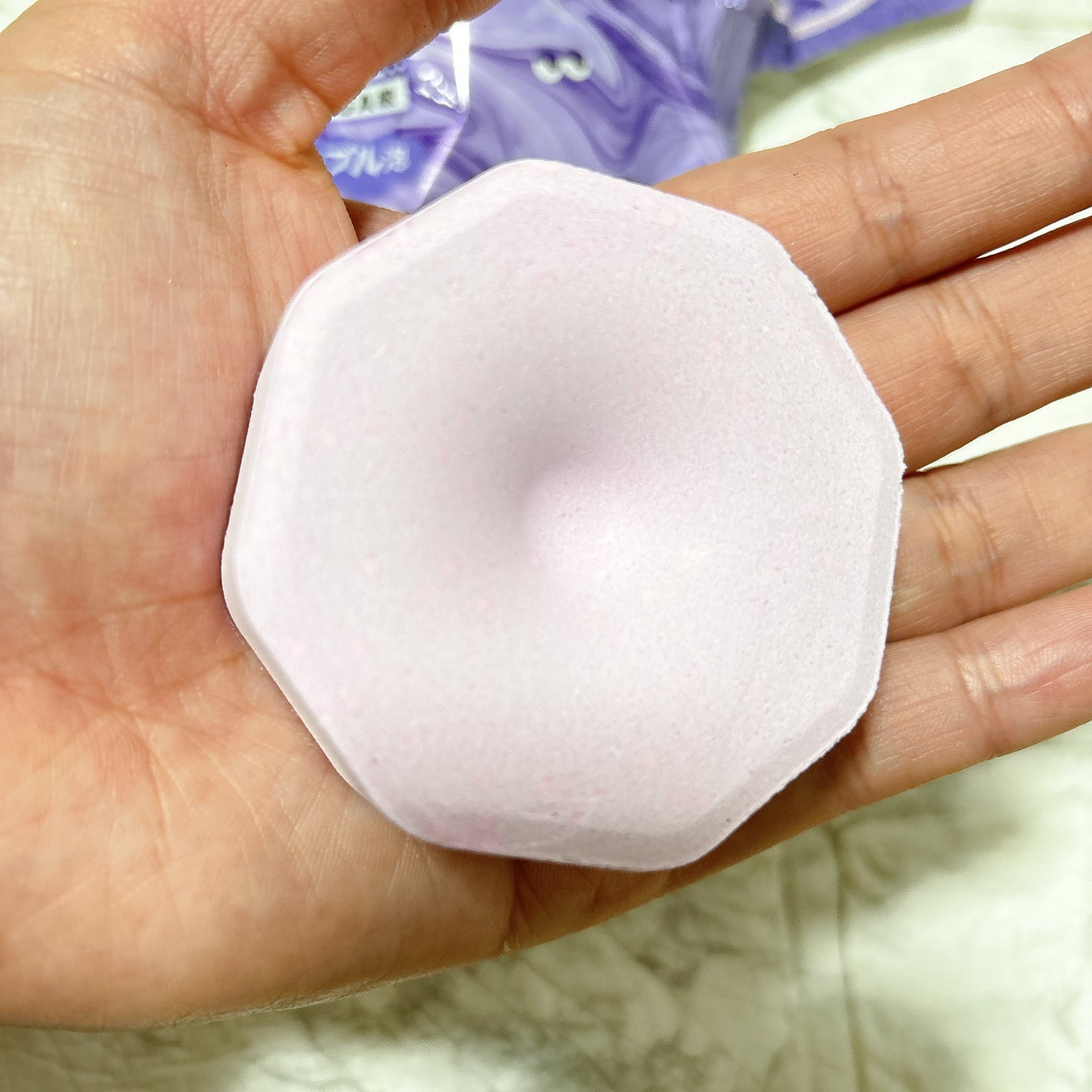 バブ モンスターバブルMEGA級 マーブル泡 ラベンダーカクテルの香り/バブ/炭酸系入浴剤を使ったクチコミ(3枚目)