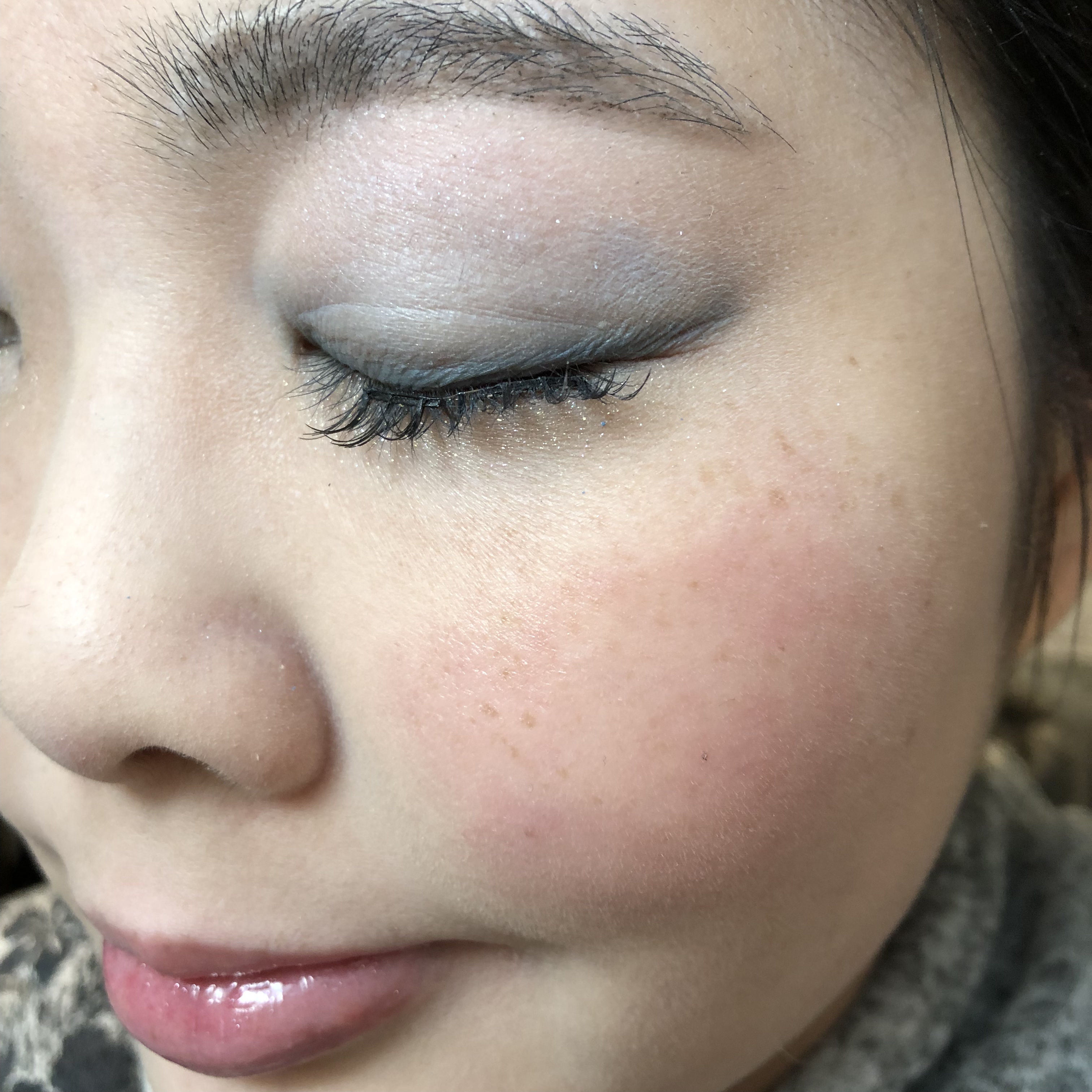 ソフトブラーリングアイパレット/wakemake/アイシャドウパレットを使ったクチコミ（3枚目）