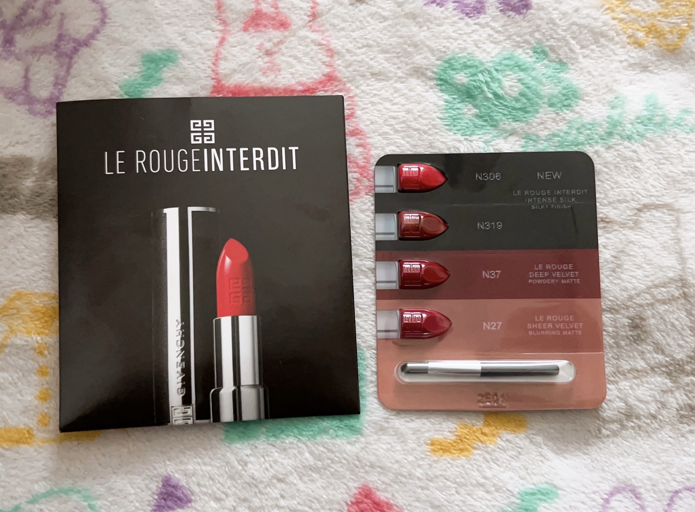 ルージュ・ジバンシイ・シアー・ベルベット No.37 ルージュ・グレネ/GIVENCHY/口紅を使ったクチコミ（1枚目）