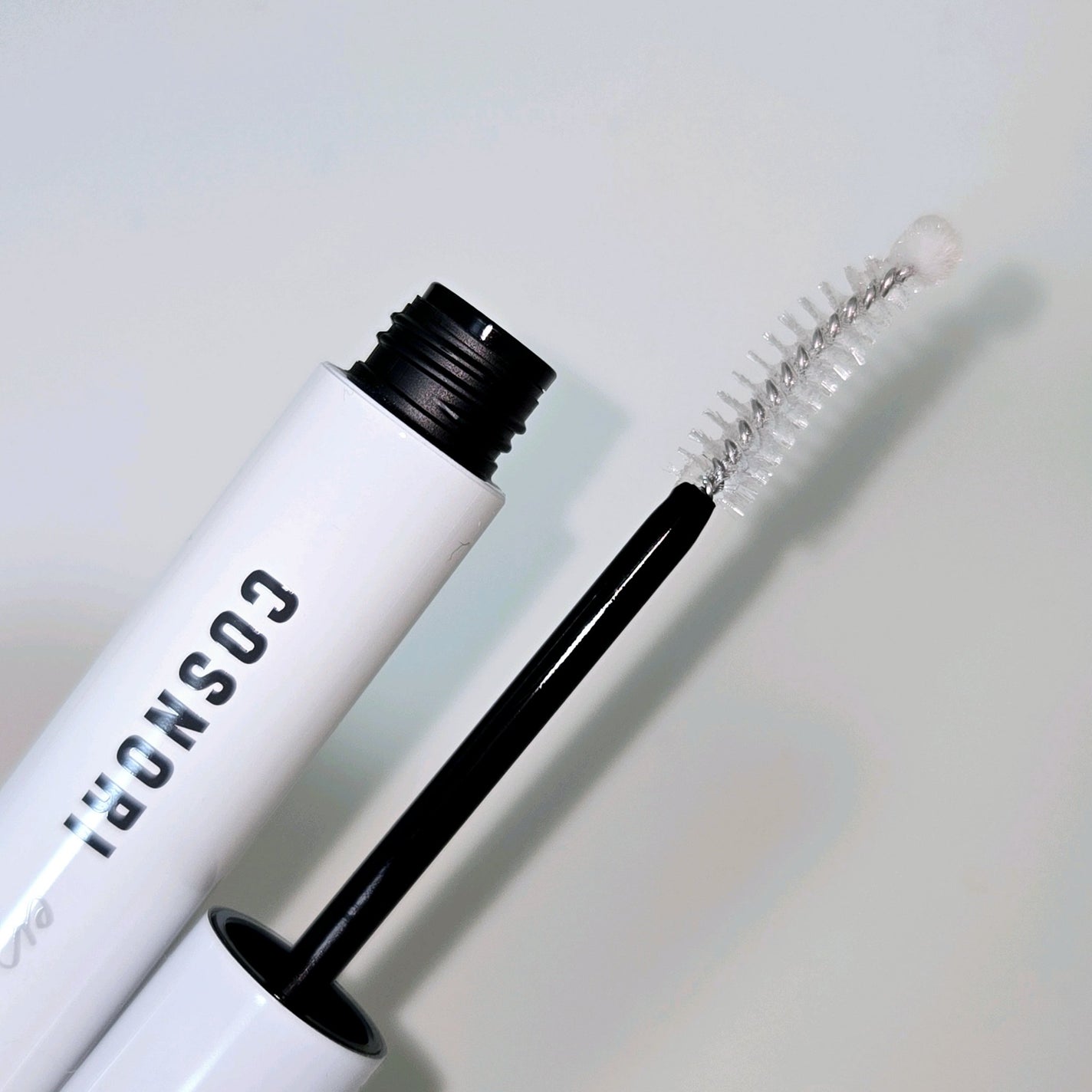 ロングアクティブアイラッシュセラム/COSNORI/まつげ美容液を使ったクチコミ(4枚目)