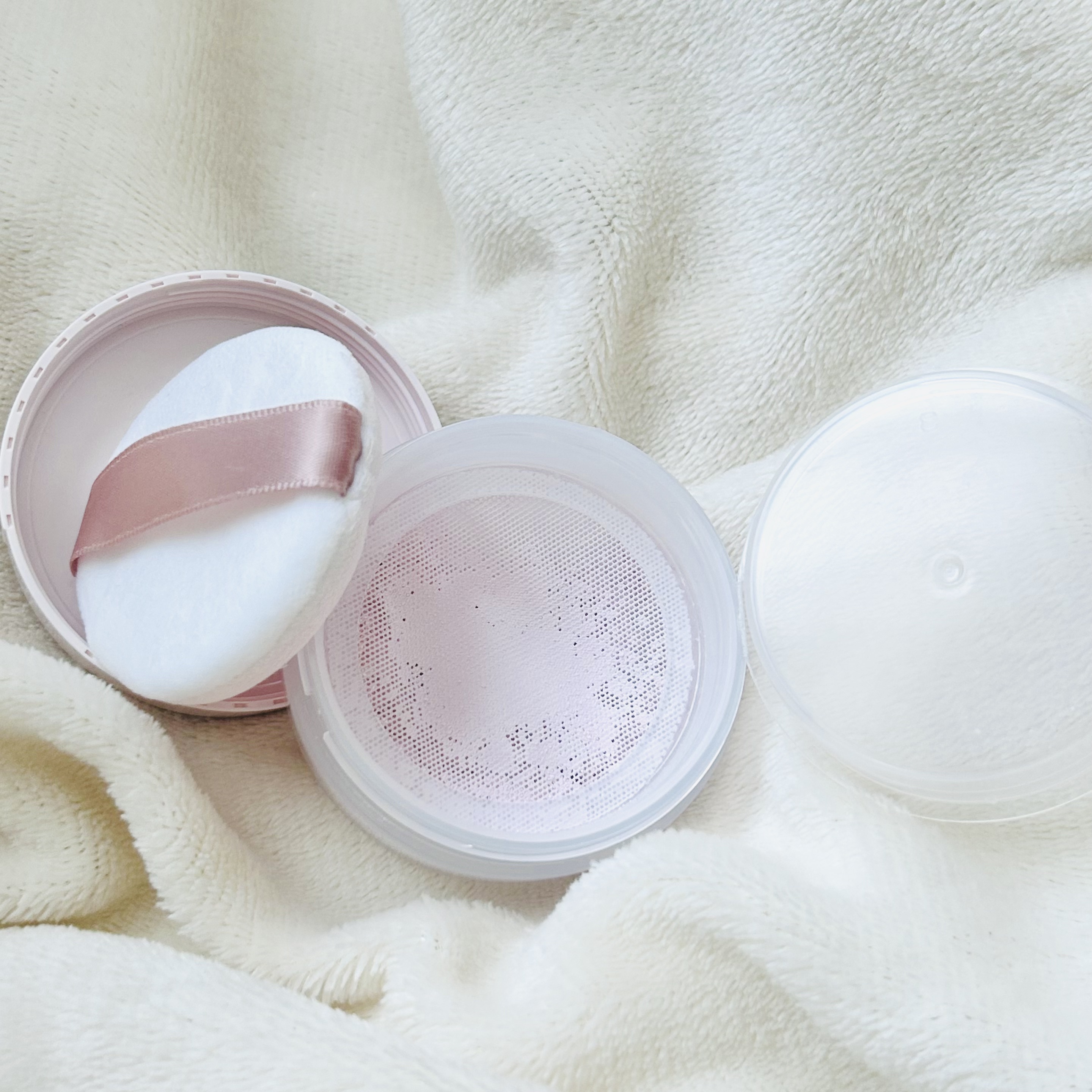 シームレスカバーパウダー/CEZANNE/フェイスパウダーを使ったクチコミ（3枚目）