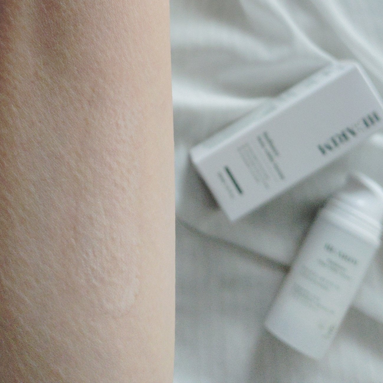 LiLi on LIPS 「韓国で発売直後に販売数爆発した人気セラム【ヘアリムラディエンス..」(4枚目)