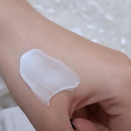 レッドスージングAIクリーム/PHYSIOGEL/フェイスオイルを使ったクチコミ(3枚目)