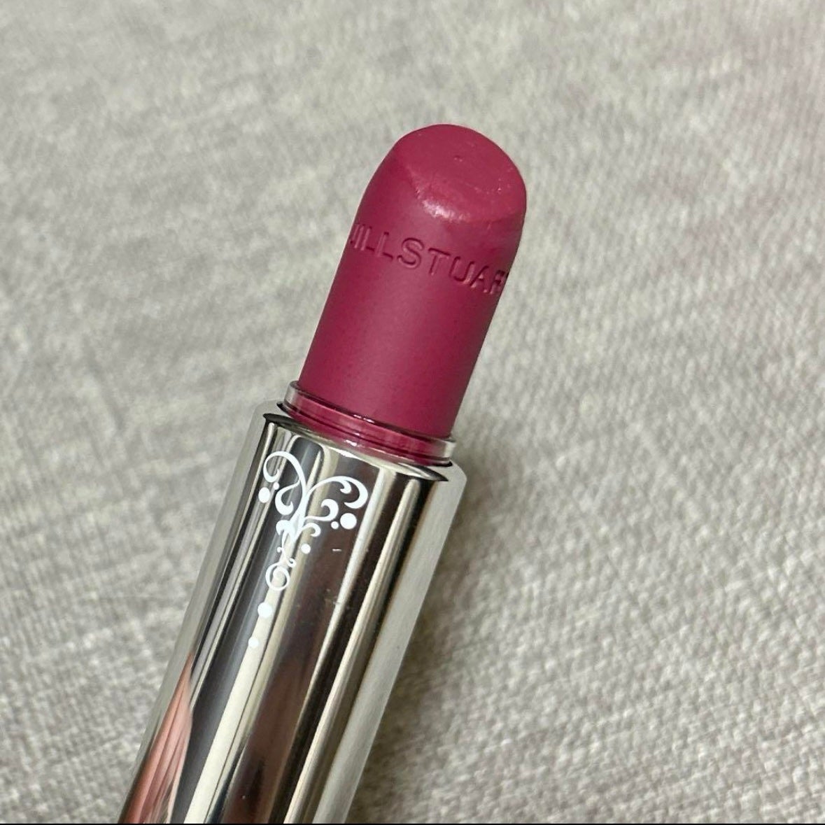 ルージュ リップジュエル ジェミーサテン/JILL STUART/口紅を使ったクチコミ(1枚目)