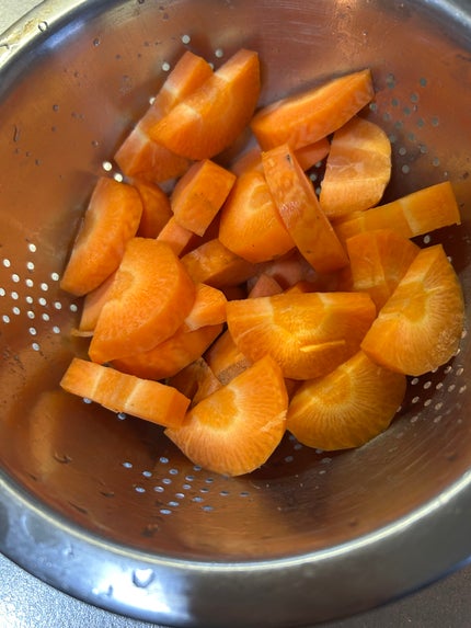 ひふみレイキ💫フォロバ♾️ on LIPS 「#肌荒れ予防計画美肌をつくる人参🥕昨夜は旦那さまから豚汁のリク..」(5枚目)