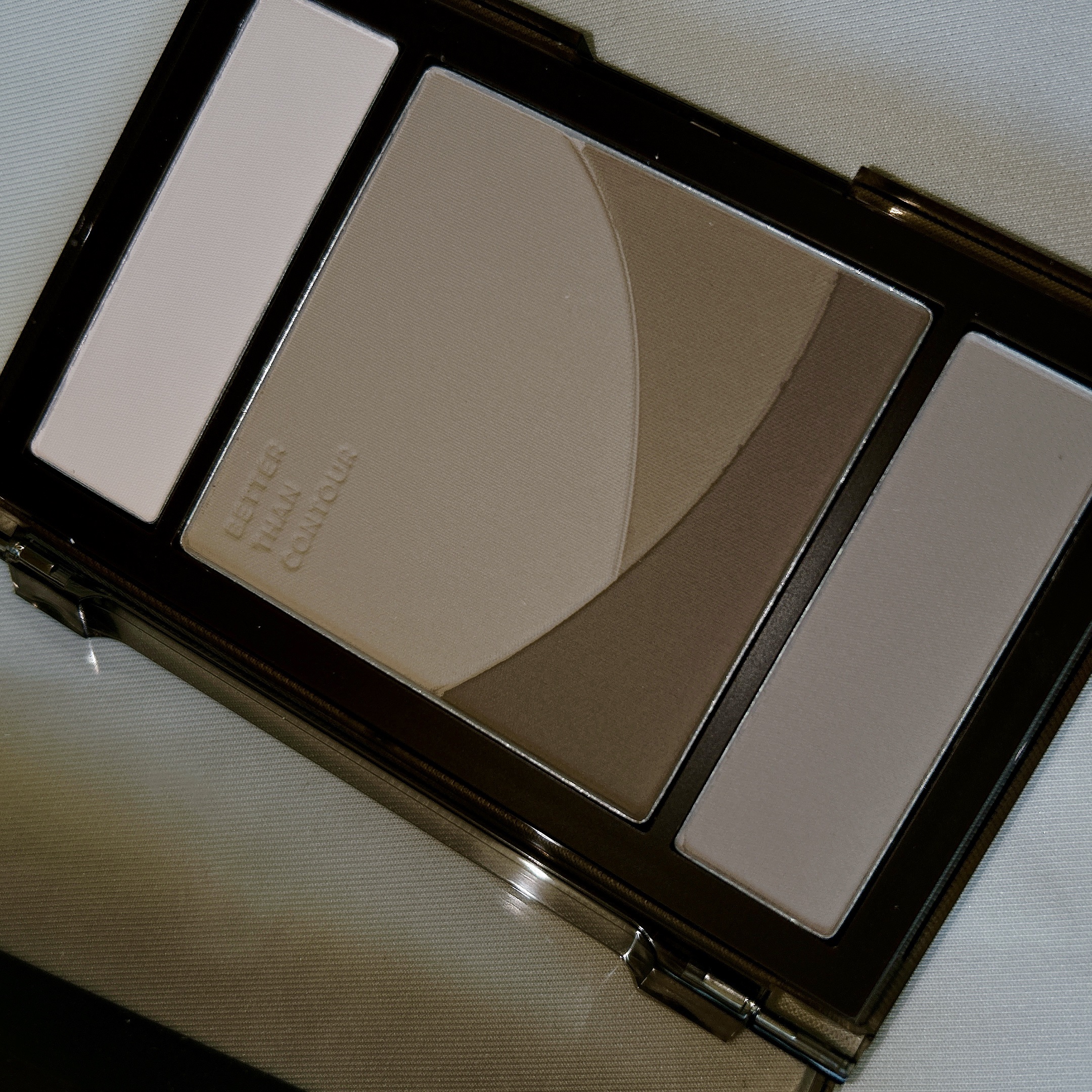 ベターザンコントゥア/rom&nd/シェーディングを使ったクチコミ（2枚目）