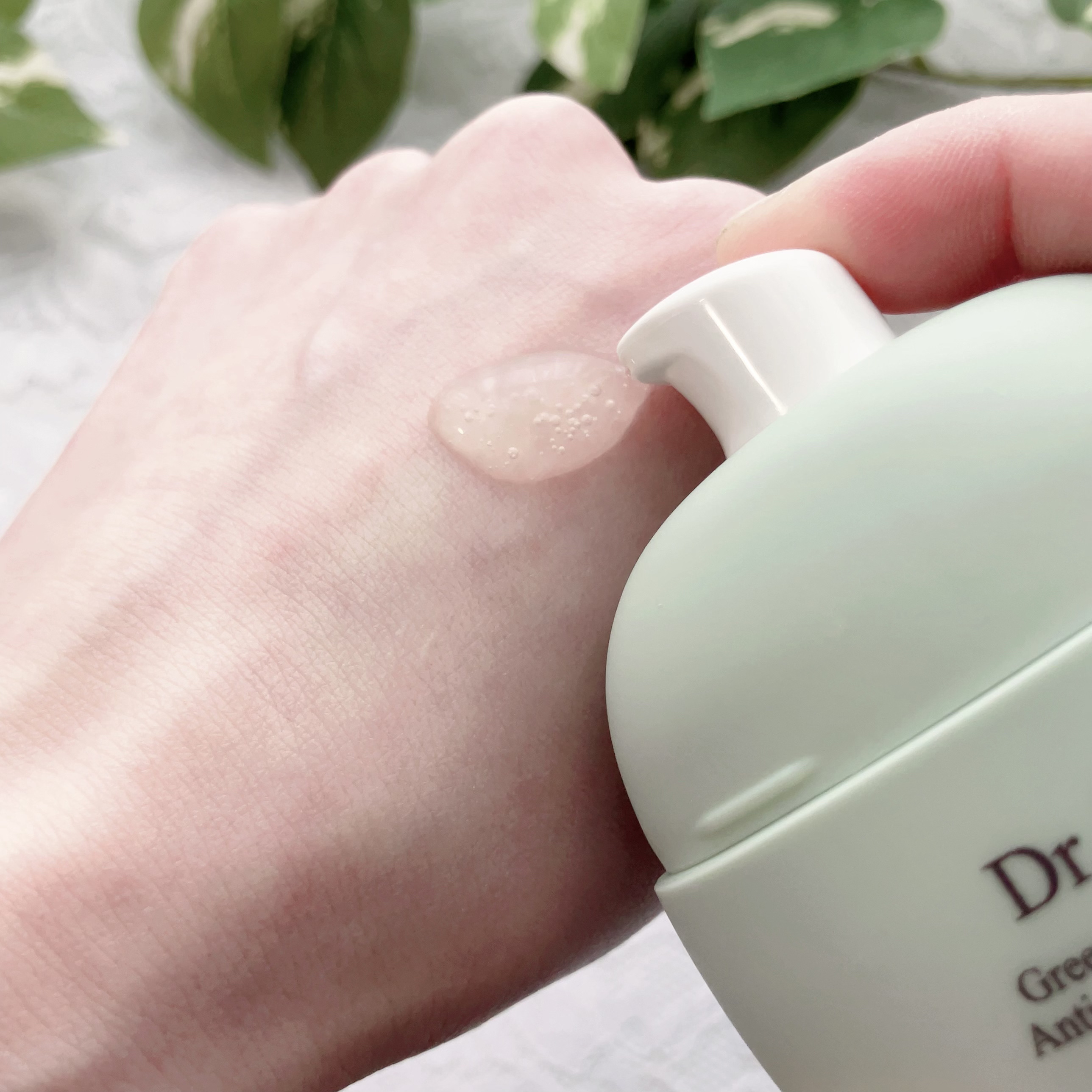 緑米バイオーム™トーンアップツヤアンプル/Dr.Bio/美容液を使ったクチコミ（3枚目）