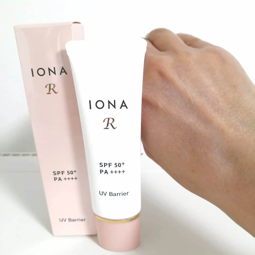 lili on LIPS 「「イオナRUVバリア(SPF50+PA++++)」日焼け止めク..」(4枚目)