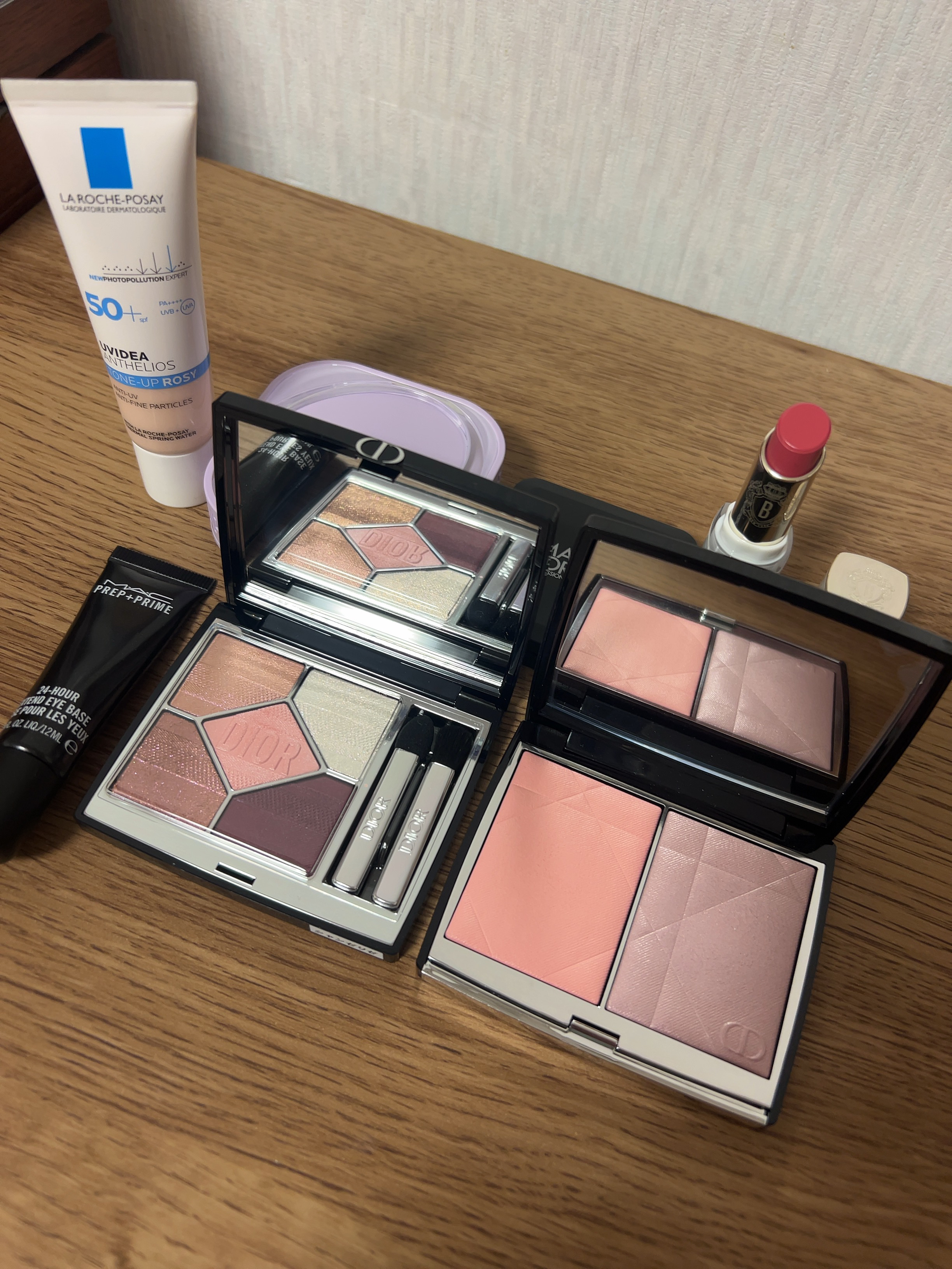 ディオールスキン ルージュ ブラッシュ カラー＆グロウ/Dior/パウダーチークを使ったクチコミ（2枚目）