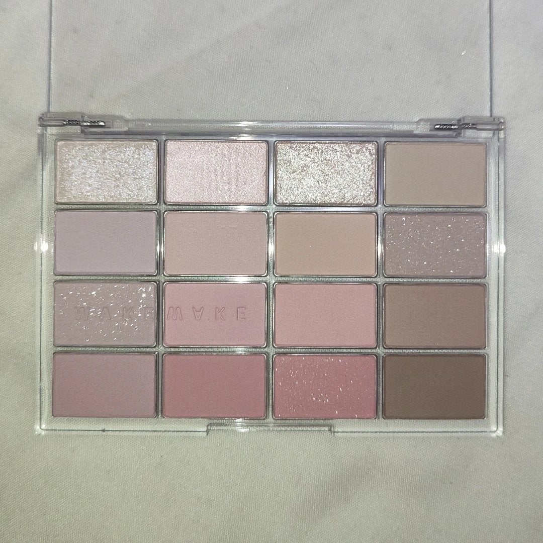 ソフトブラーリングアイパレット/wakemake/アイシャドウパレットを使ったクチコミ(4枚目)