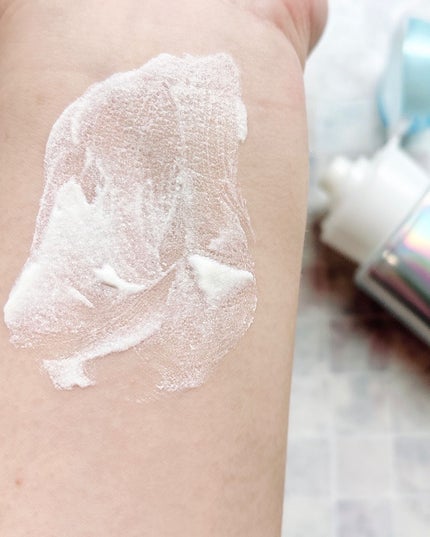 アクアリッチ エアリーホールドクリーム(呼吸感ベールUV)/ビオレ/日焼け止めクリームを使ったクチコミ(3枚目)