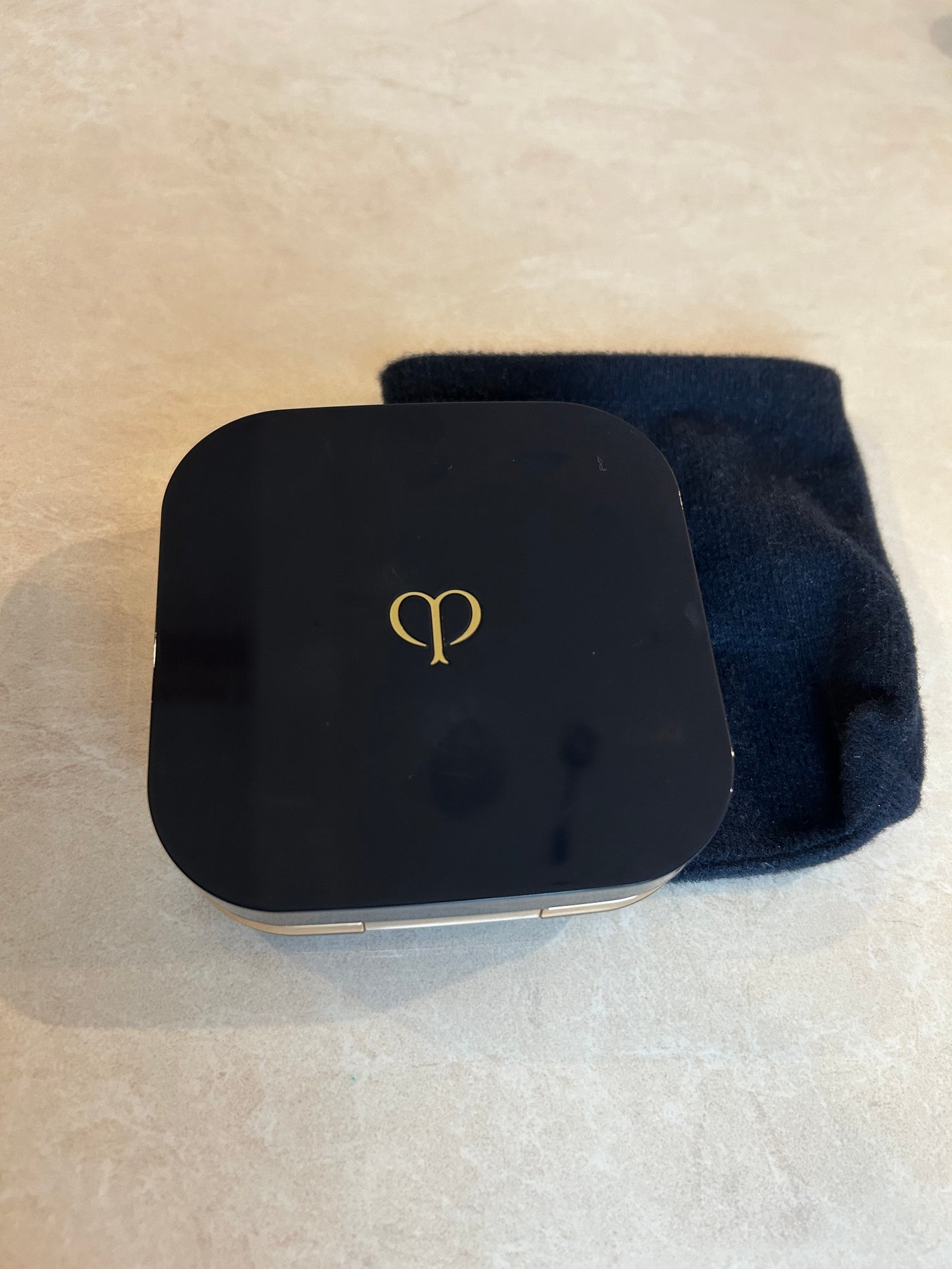 タンクッションエクラ ルミヌ/クレ・ド・ポー ボーテ/クッションファンデーションを使ったクチコミ(1枚目)