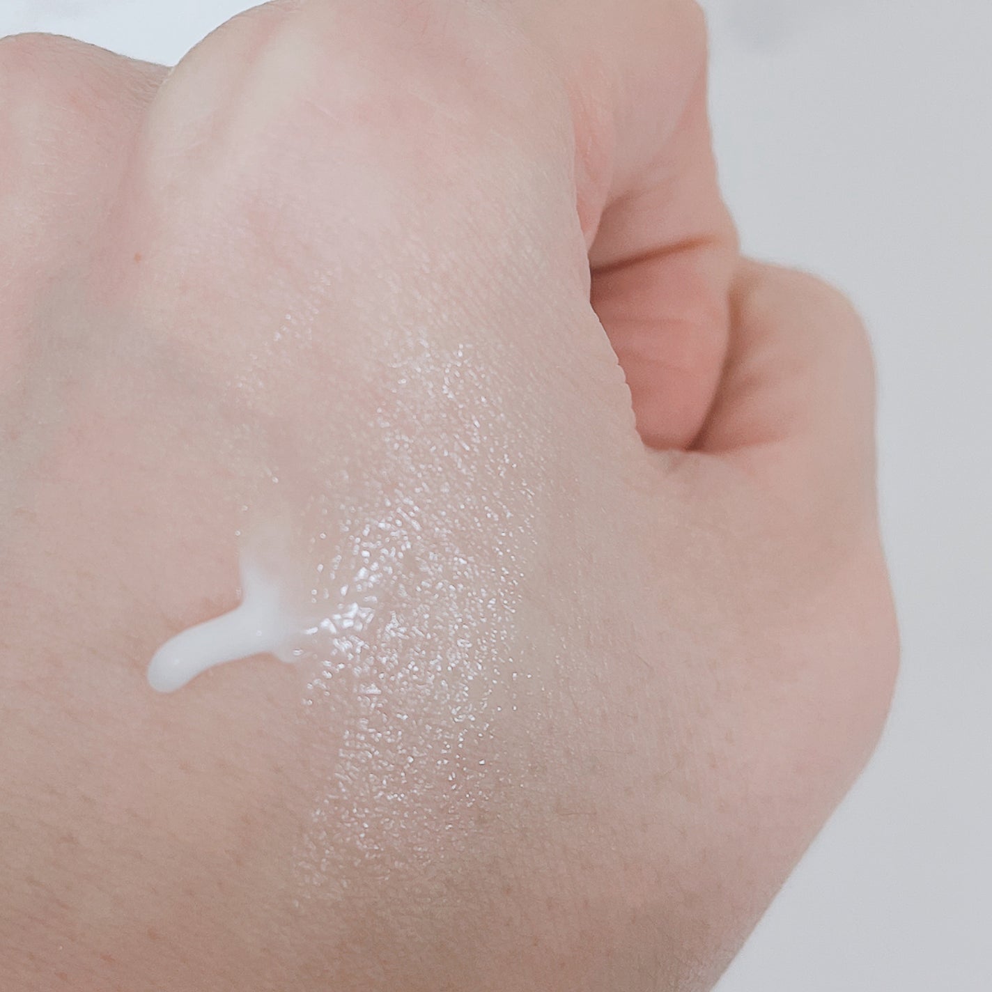 薬用 エフェクト リンクル&モイスト アイクリーム/AMPULE SHOT/アイケア・アイクリームを使ったクチコミ(5枚目)